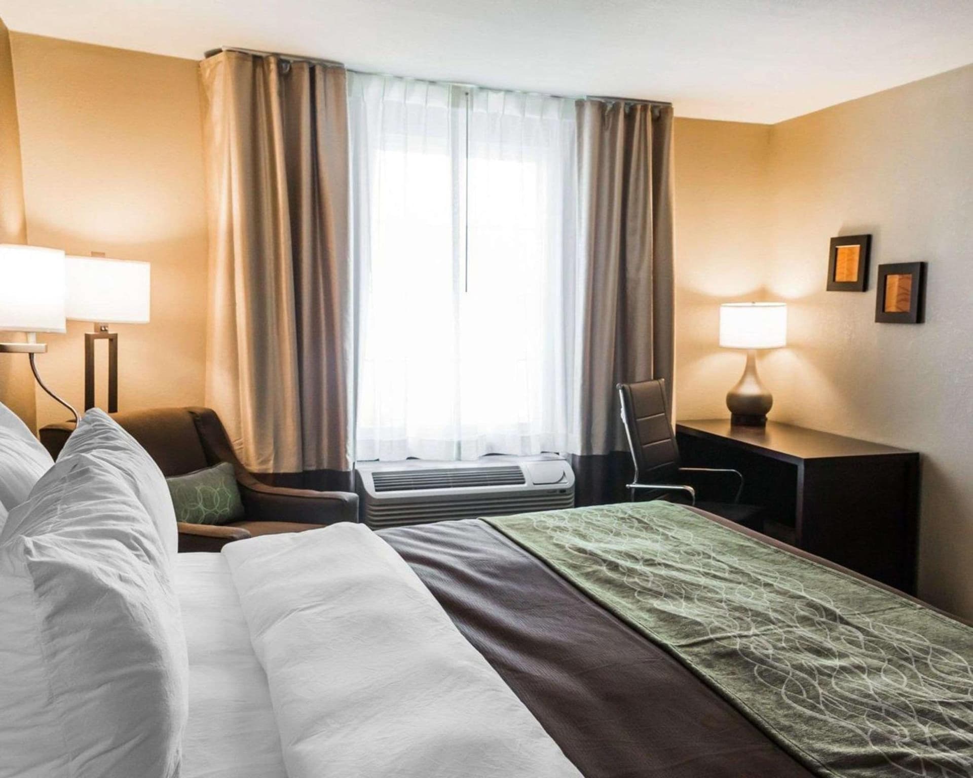 Comfort Inn & Suites Pharr - McAllen gallery photo in Pharr, TX — image 7