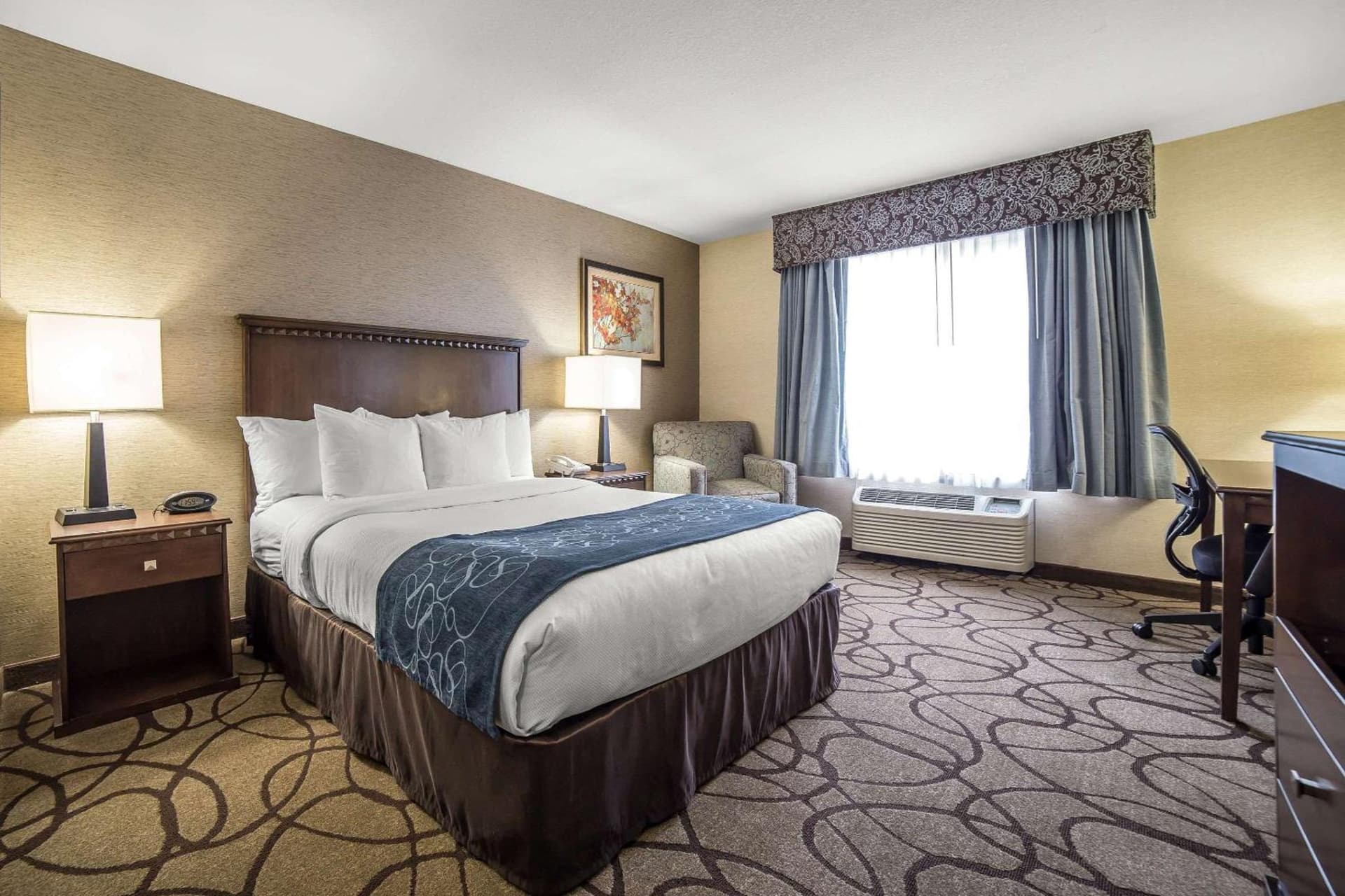 Comfort Suites Salt Lake City Airport gallery photo in Salt Lake City, UT — image 6