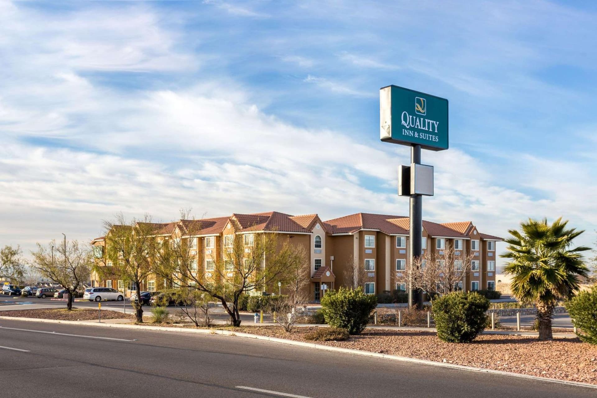 Quality Inn & Suites West El Paso I-10 — hotel in El Paso, Texas