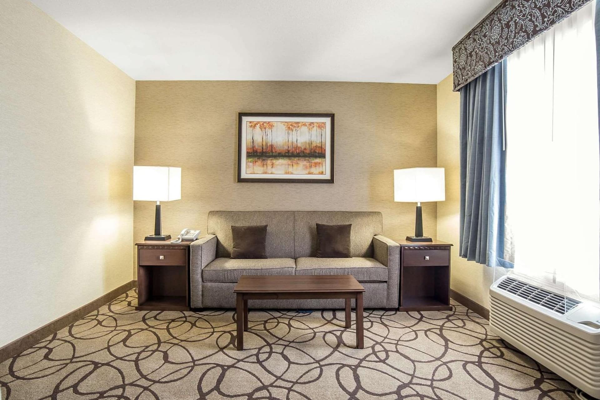 Comfort Suites Salt Lake City Airport gallery photo in Salt Lake City, UT — image 11
