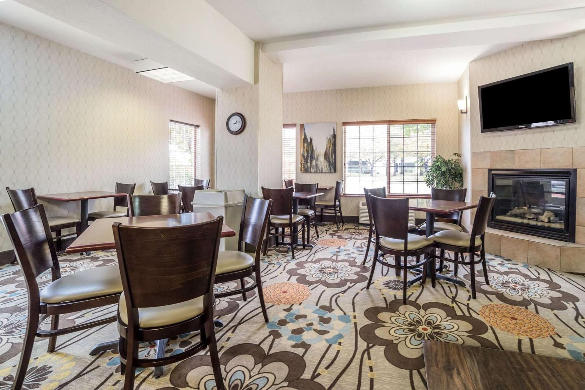 Comfort Suites Salt Lake City Airport gallery photo in Salt Lake City, UT — image 35