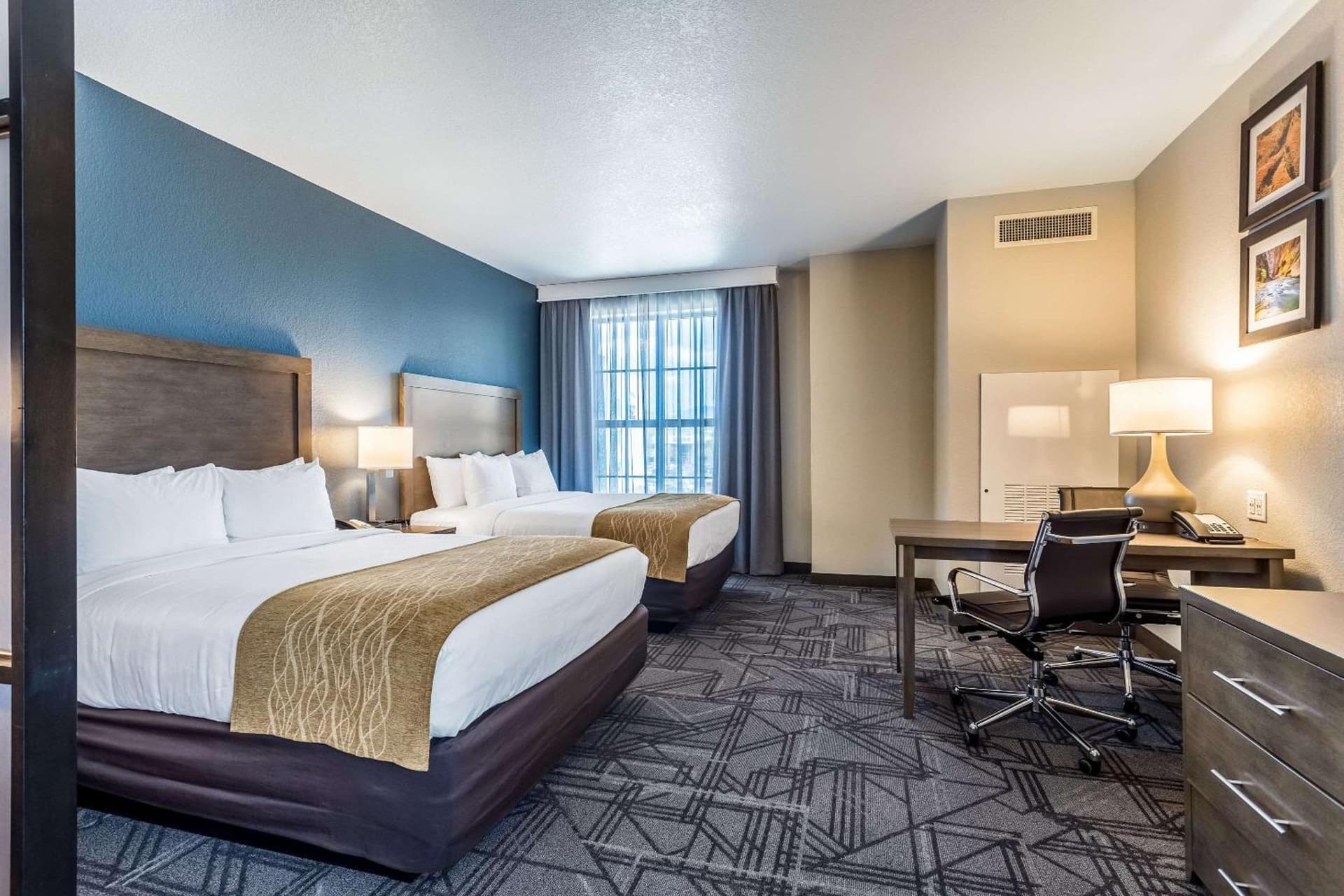 Comfort Inn & Suites Salt Lake City Airport gallery photo in Salt Lake City, UT — image 20