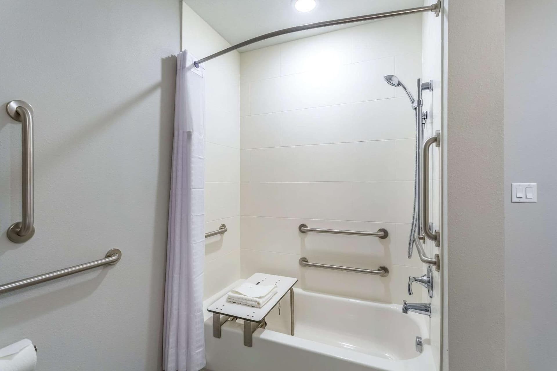 Comfort Inn & Suites Salt Lake City Airport gallery photo in Salt Lake City, UT — image 8