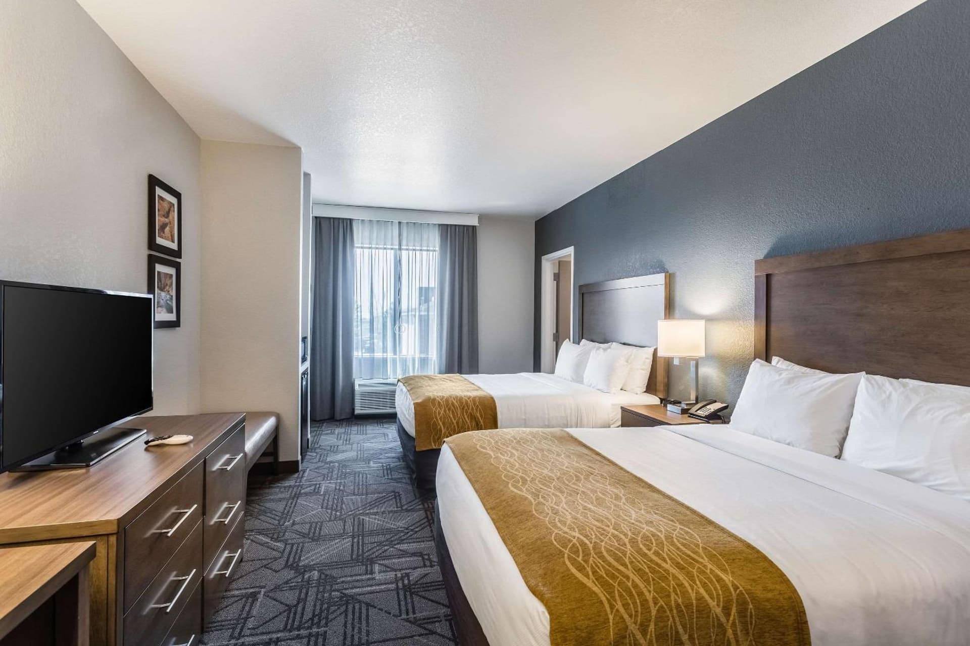 Comfort Inn & Suites Salt Lake City Airport gallery photo in Salt Lake City, UT — image 5