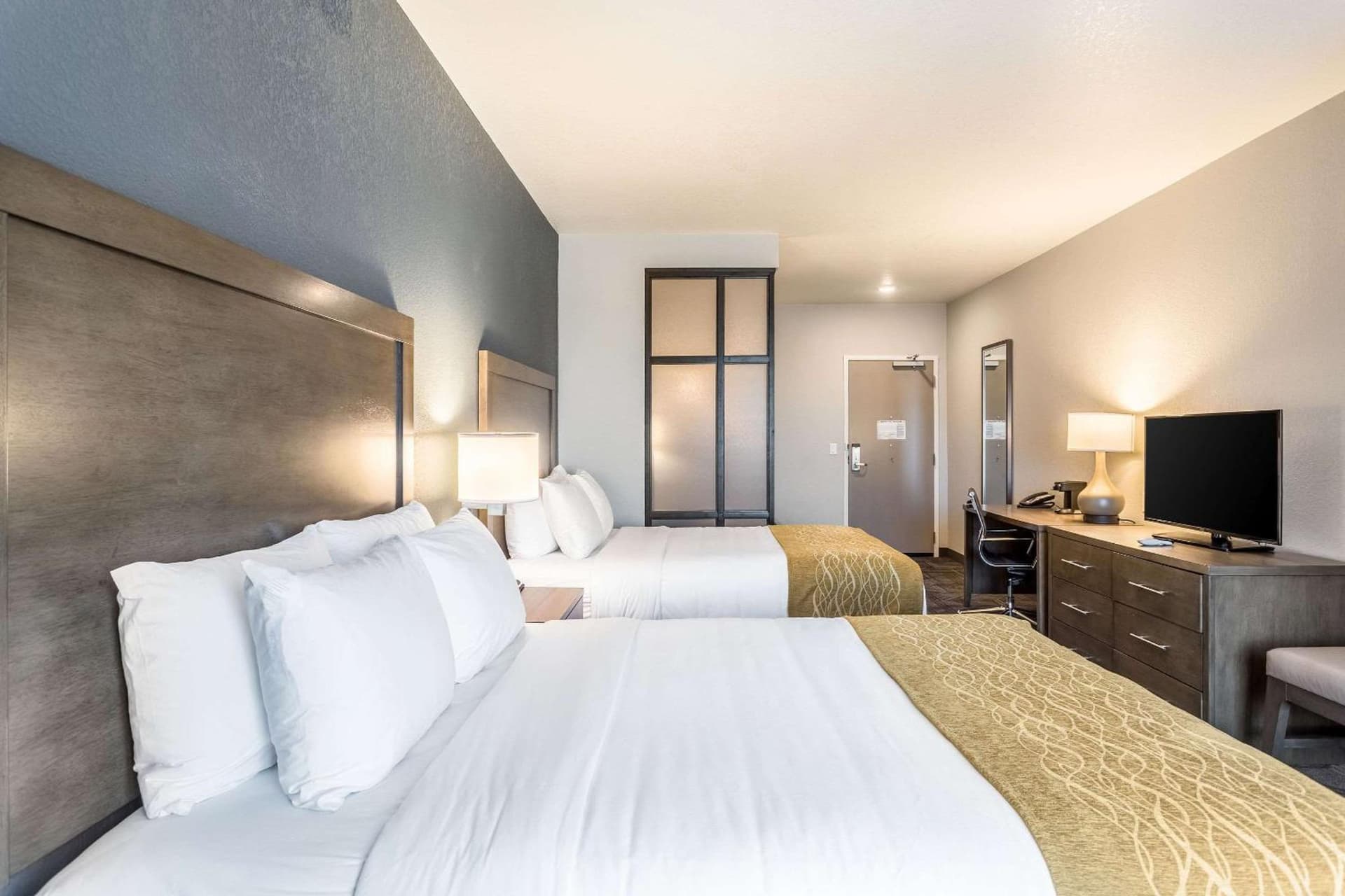 Comfort Inn & Suites Salt Lake City Airport gallery photo in Salt Lake City, UT — image 68