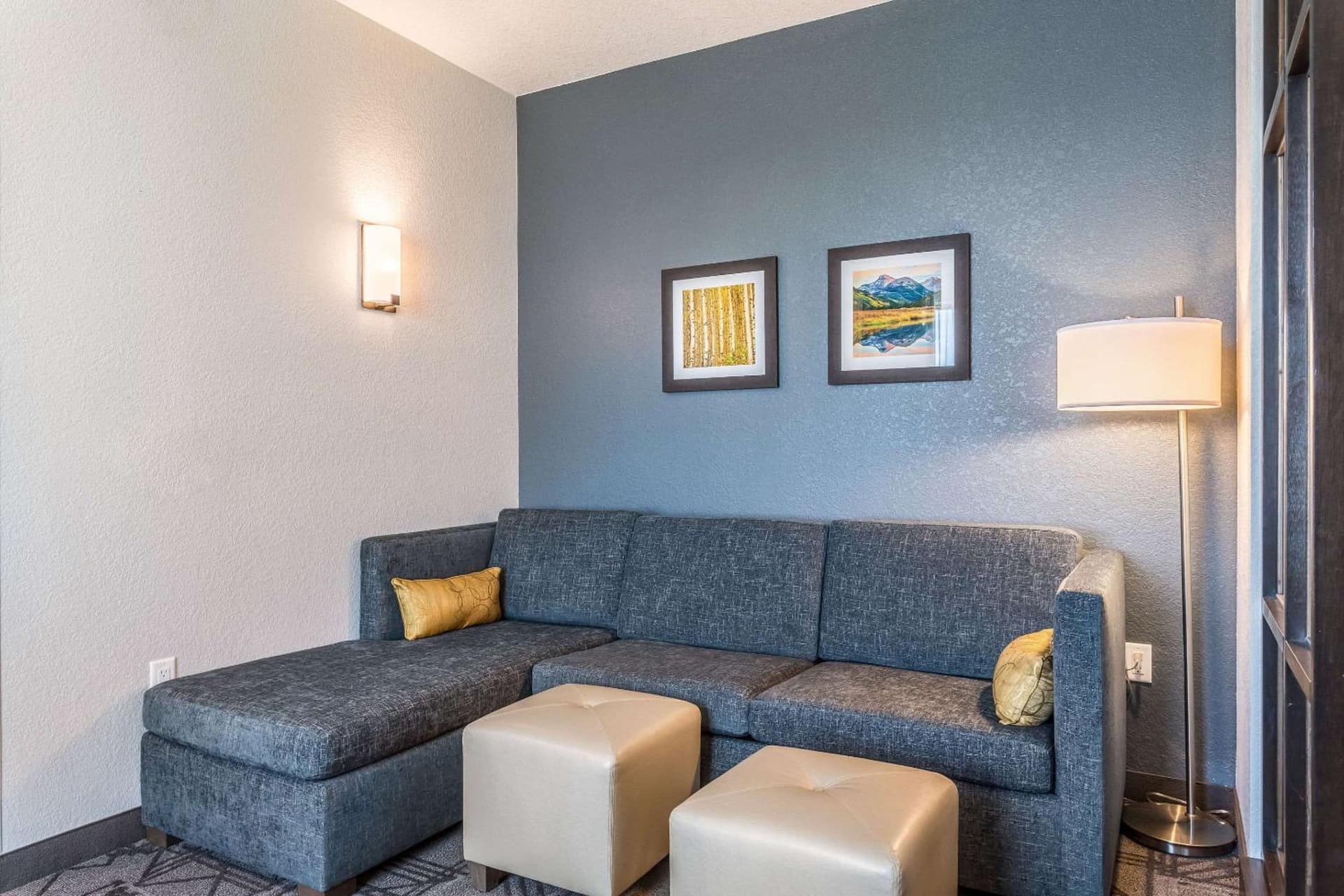 Comfort Inn & Suites Salt Lake City Airport gallery photo in Salt Lake City, UT — image 7