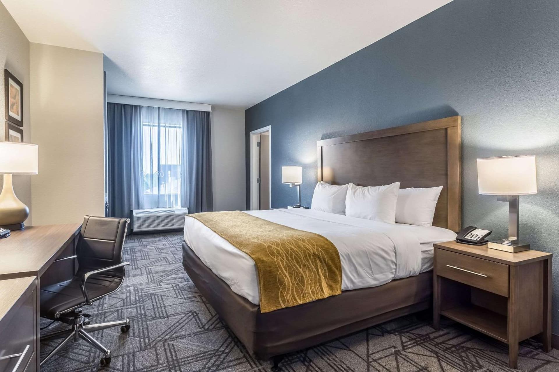 Comfort Inn & Suites Salt Lake City Airport gallery photo in Salt Lake City, UT — image 55