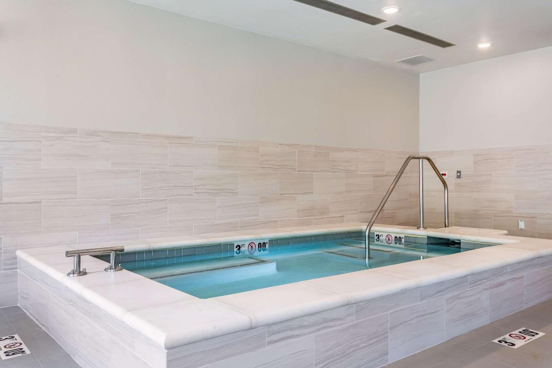 Comfort Inn & Suites Salt Lake City Airport gallery photo in Salt Lake City, UT — image 60