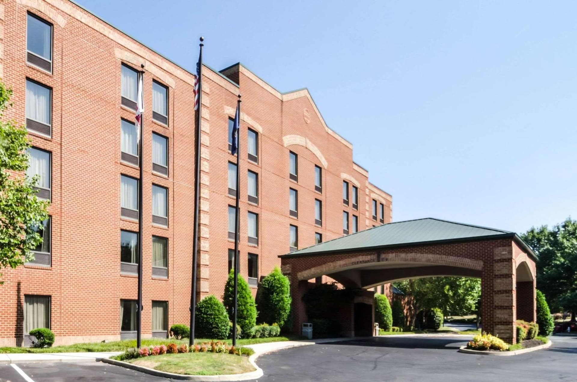 Comfort Suites Innsbrook - Short Pump interior in Broad Meadows, VA — gallery photo 2