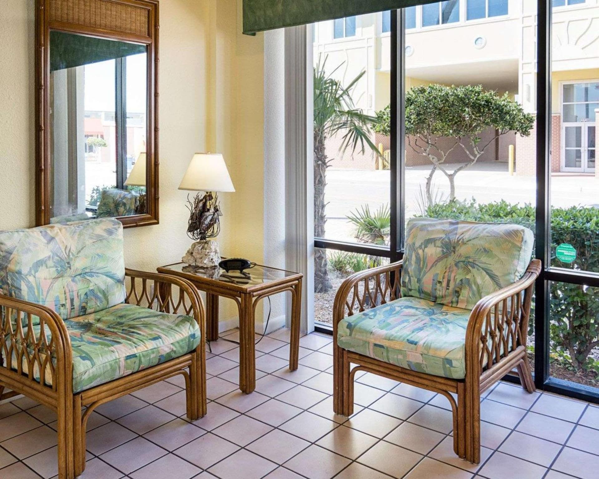 Ocean27 Hotel interior in Virginia Beach, VA — gallery photo 2
