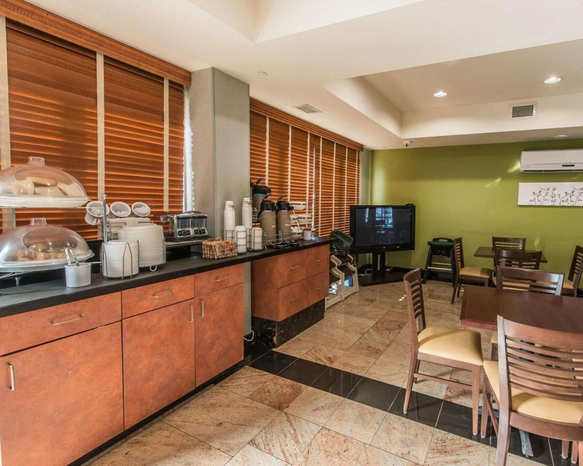 Sleep Inn & Suites Winchester near University property views in Winchester, VA — gallery photo 3