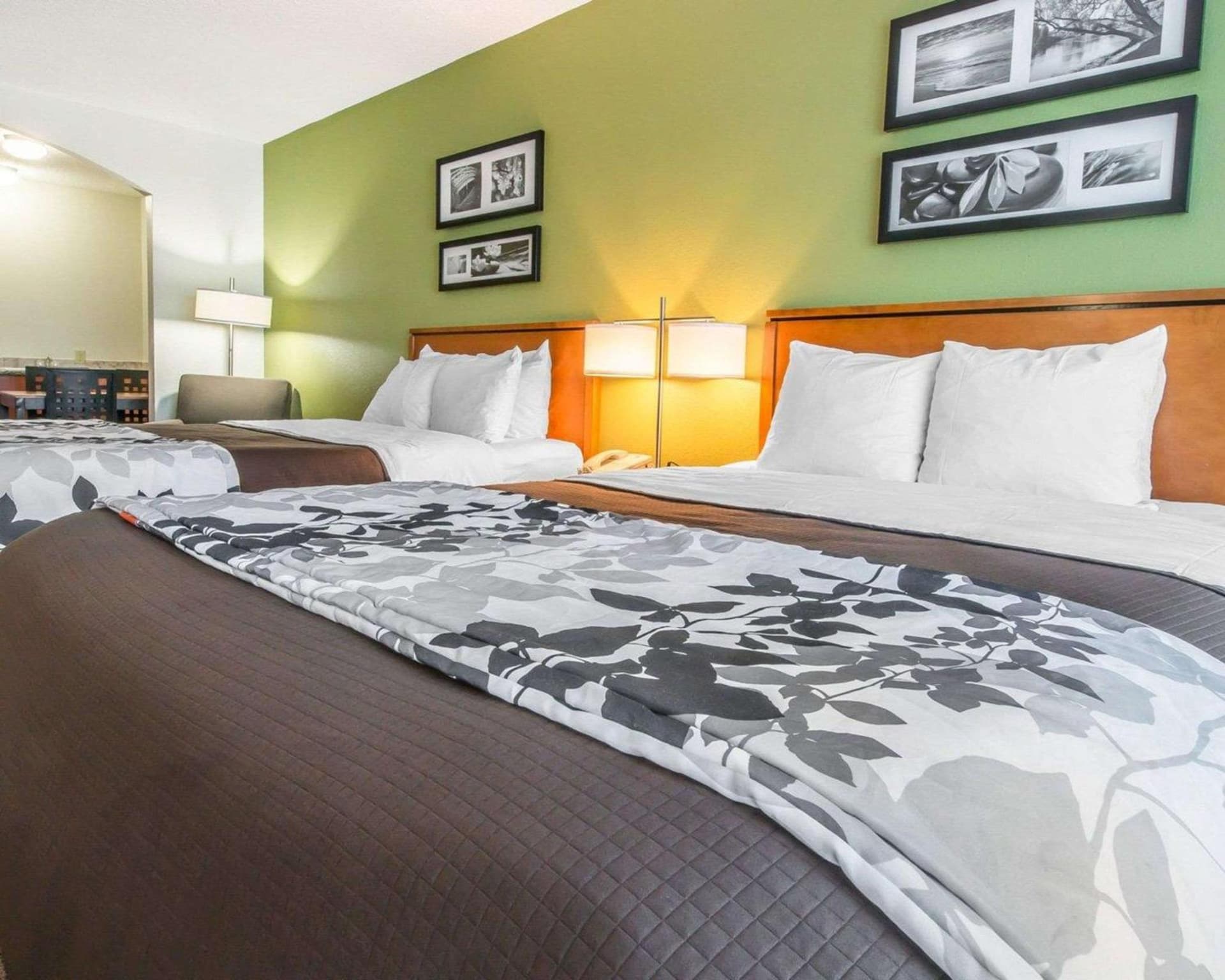 Sleep Inn & Suites Winchester near University gallery photo in Winchester, VA — image 4