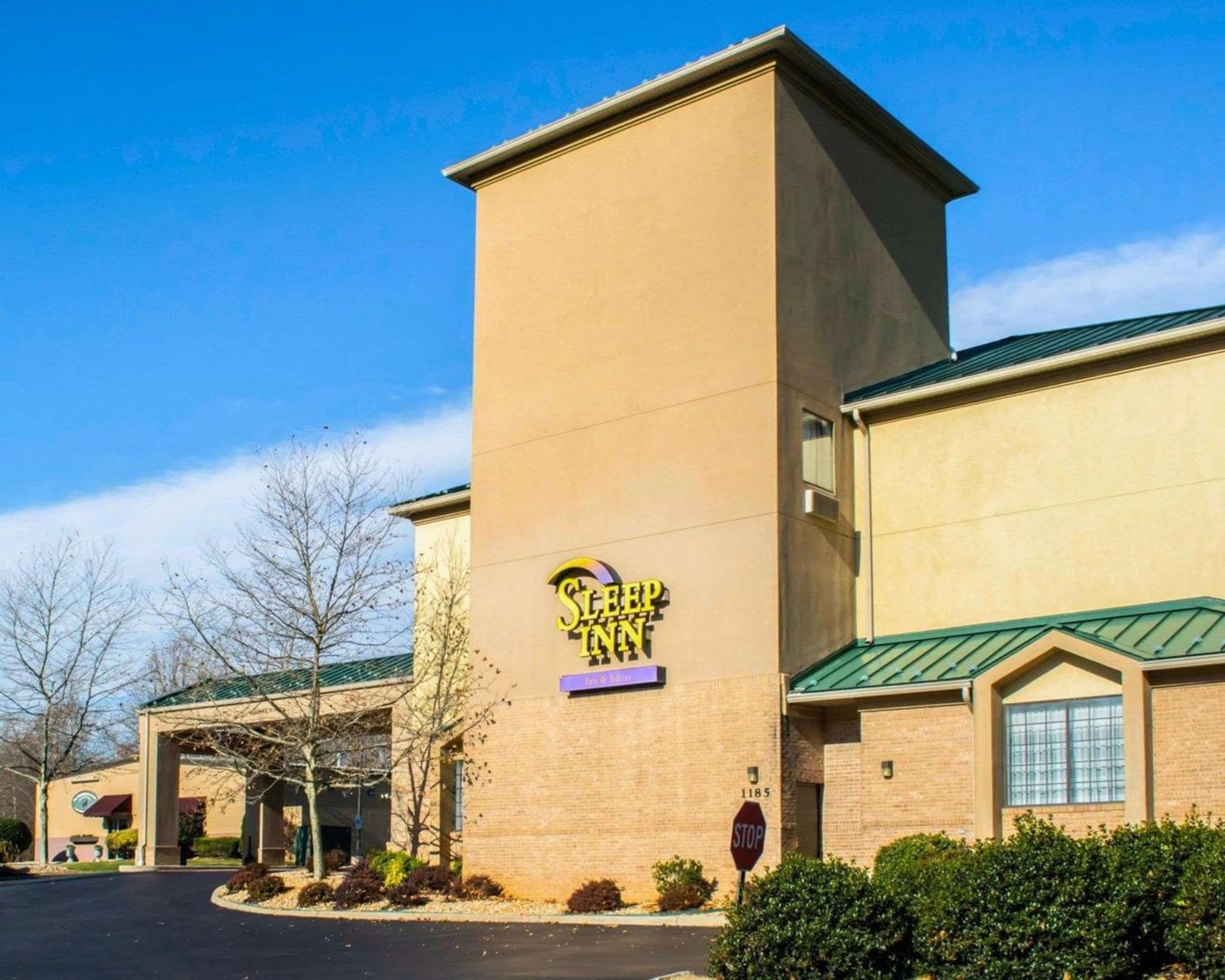 Sleep Inn & Suites Monticello interior in Charlottesville, VA — gallery photo 2