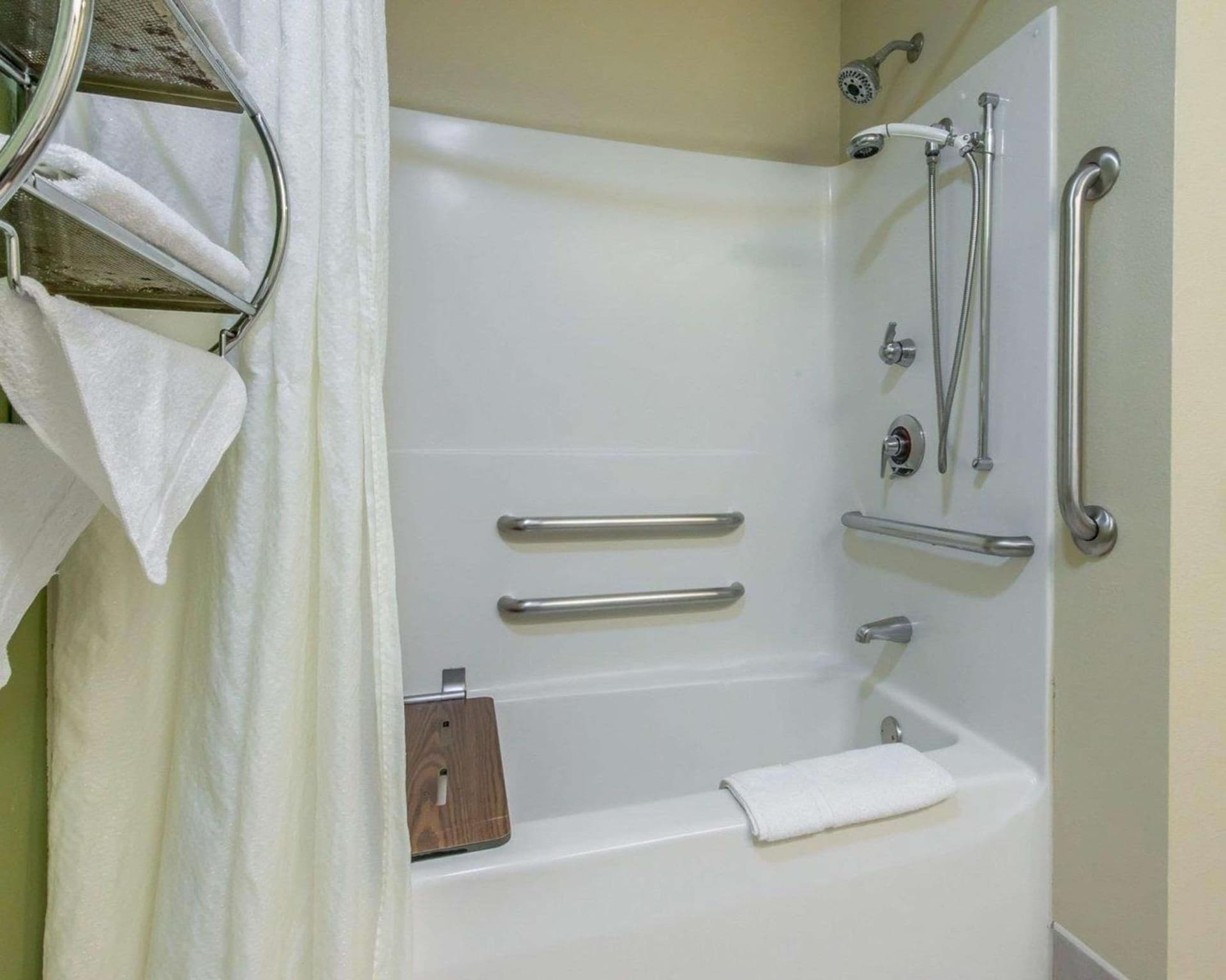 Sleep Inn & Suites Winchester near University gallery photo in Winchester, VA — image 39
