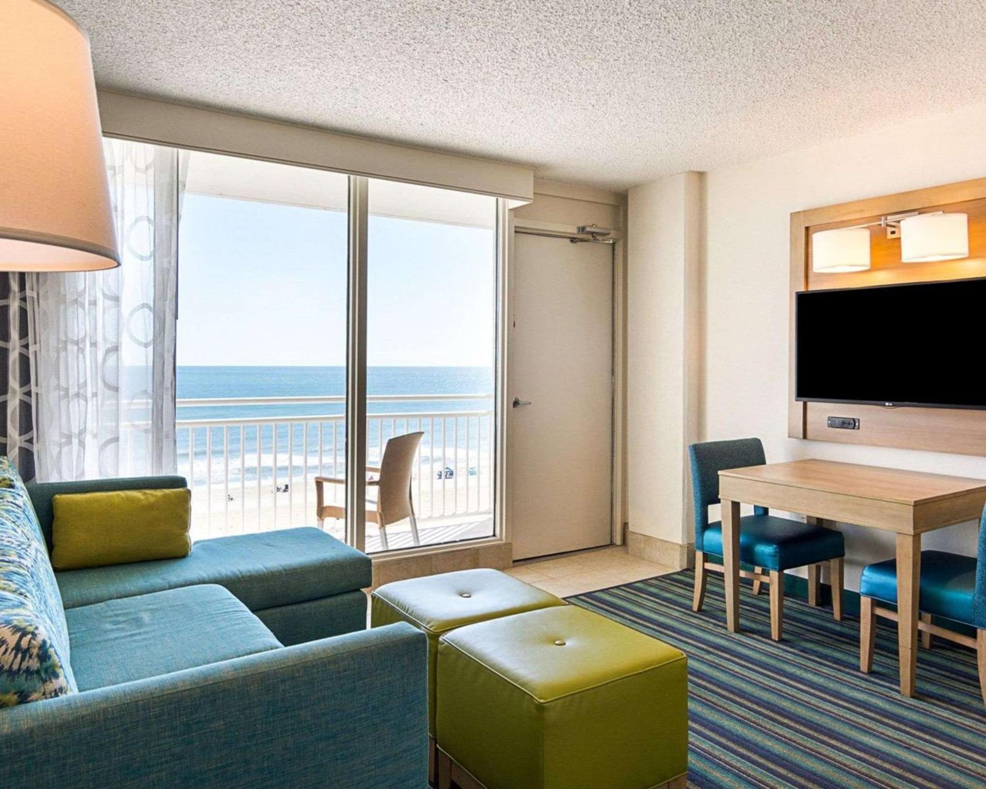 Comfort Suites Beachfront gallery photo in Virginia Beach, VA — image 21
