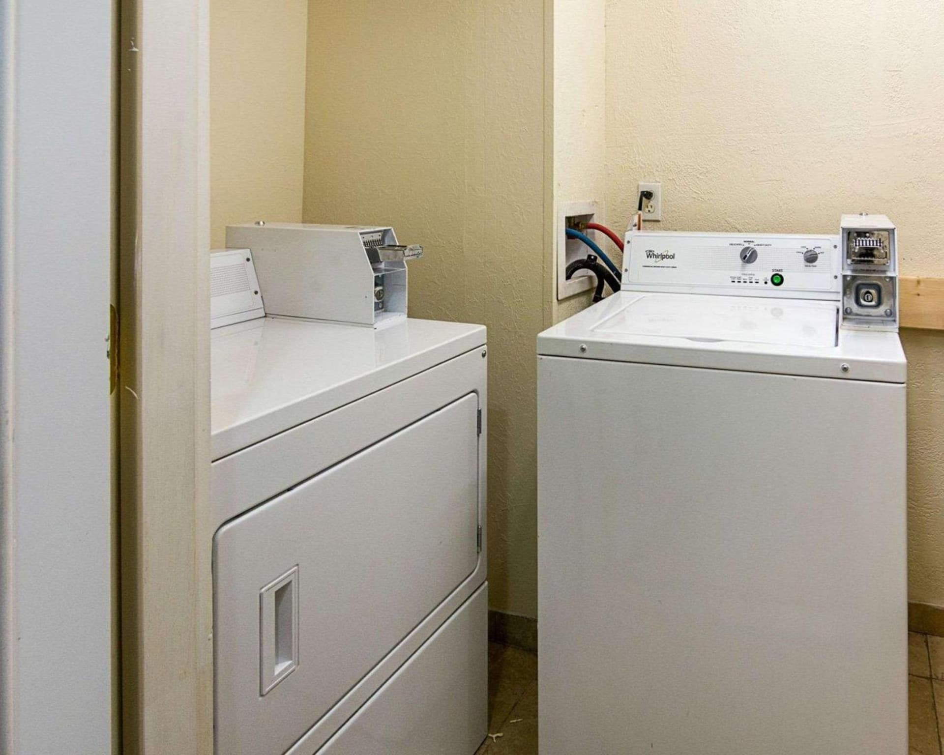 Quality Inn Chesapeake - Greenbrier gallery photo in Chesapeake, VA — image 19