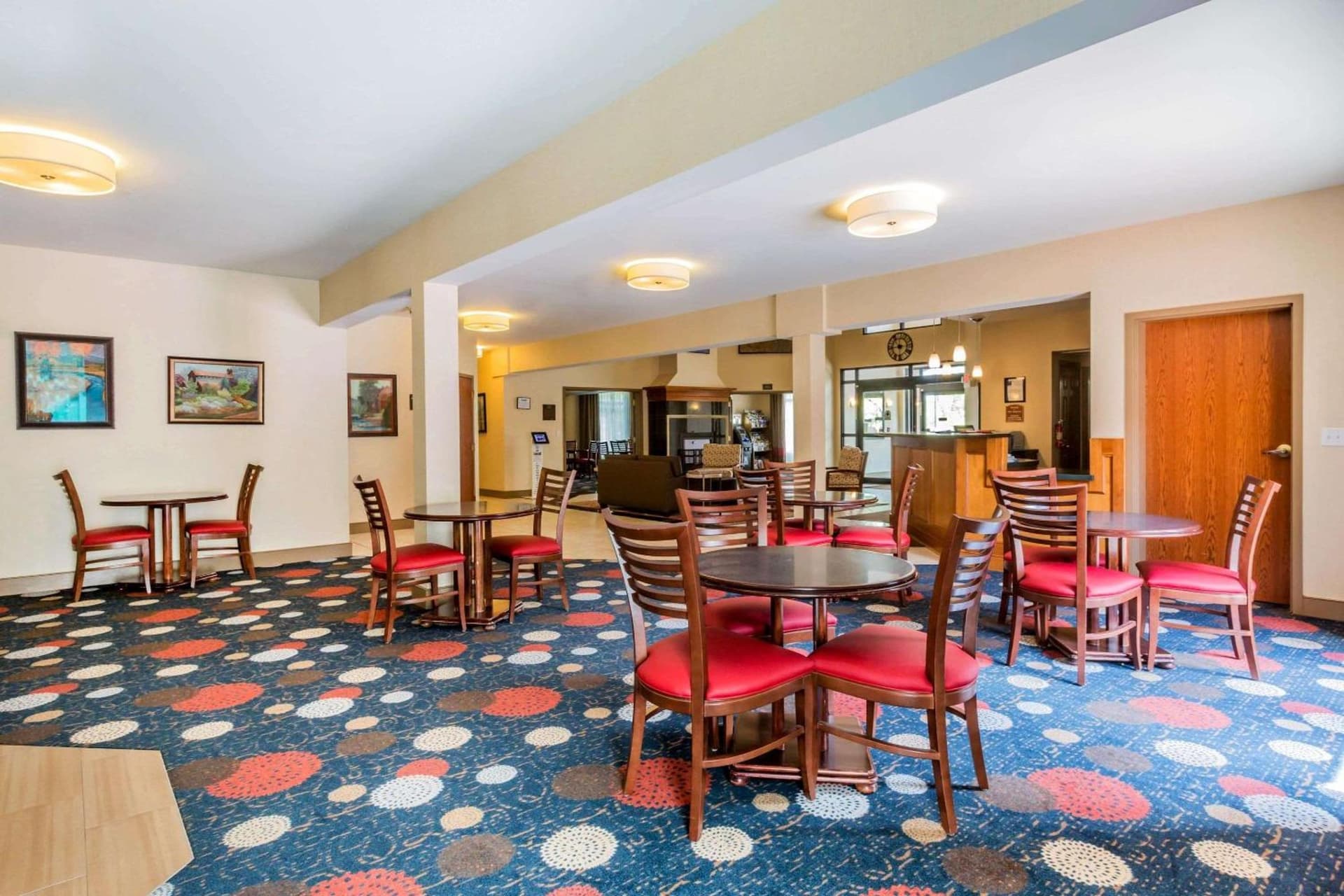 Comfort Inn & Suites South Burlington near University gallery photo in Burlington, VT — image 21
