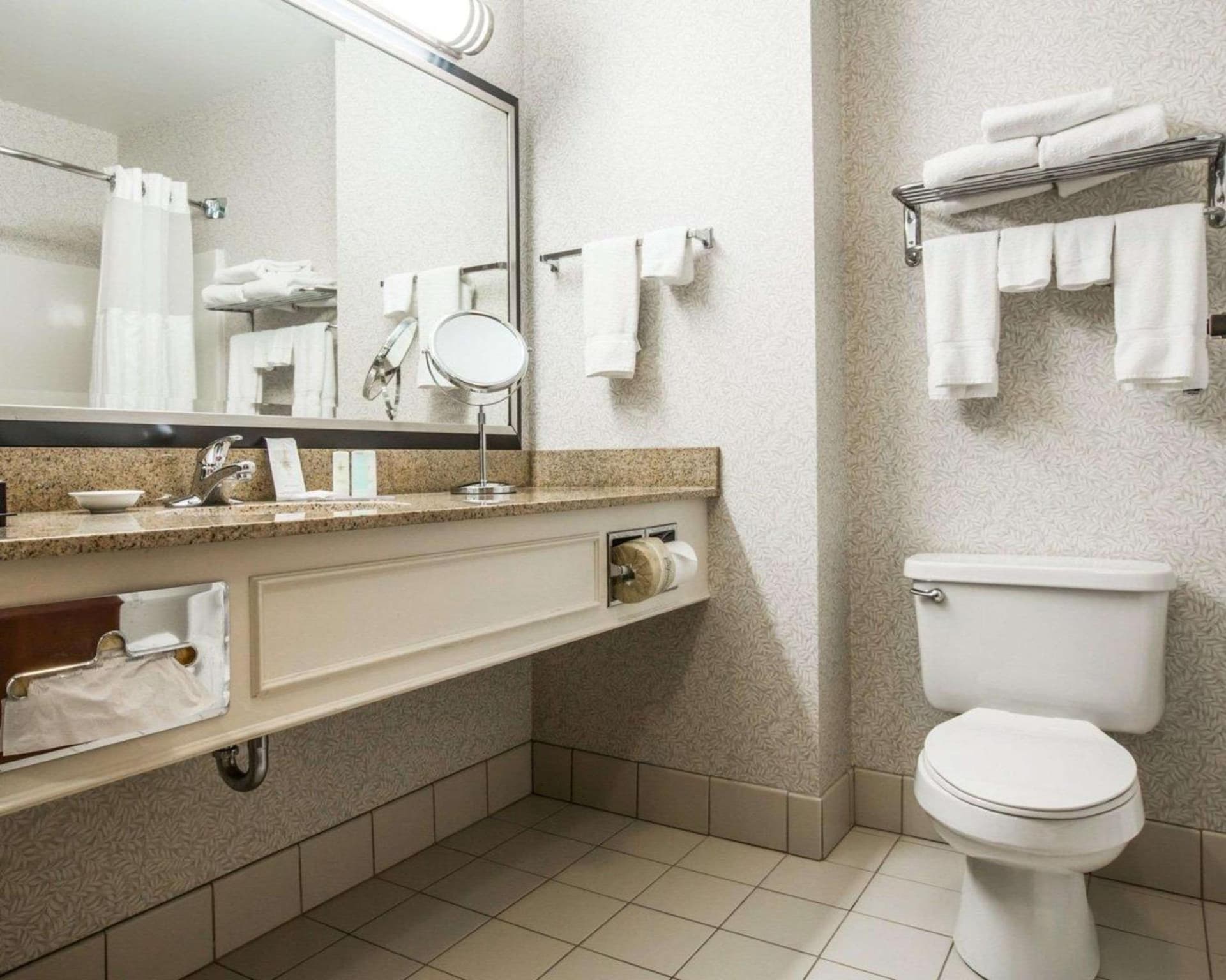 Comfort Inn & Suites Near Burke Mountain property views in Saint Johnsbury — gallery photo 3