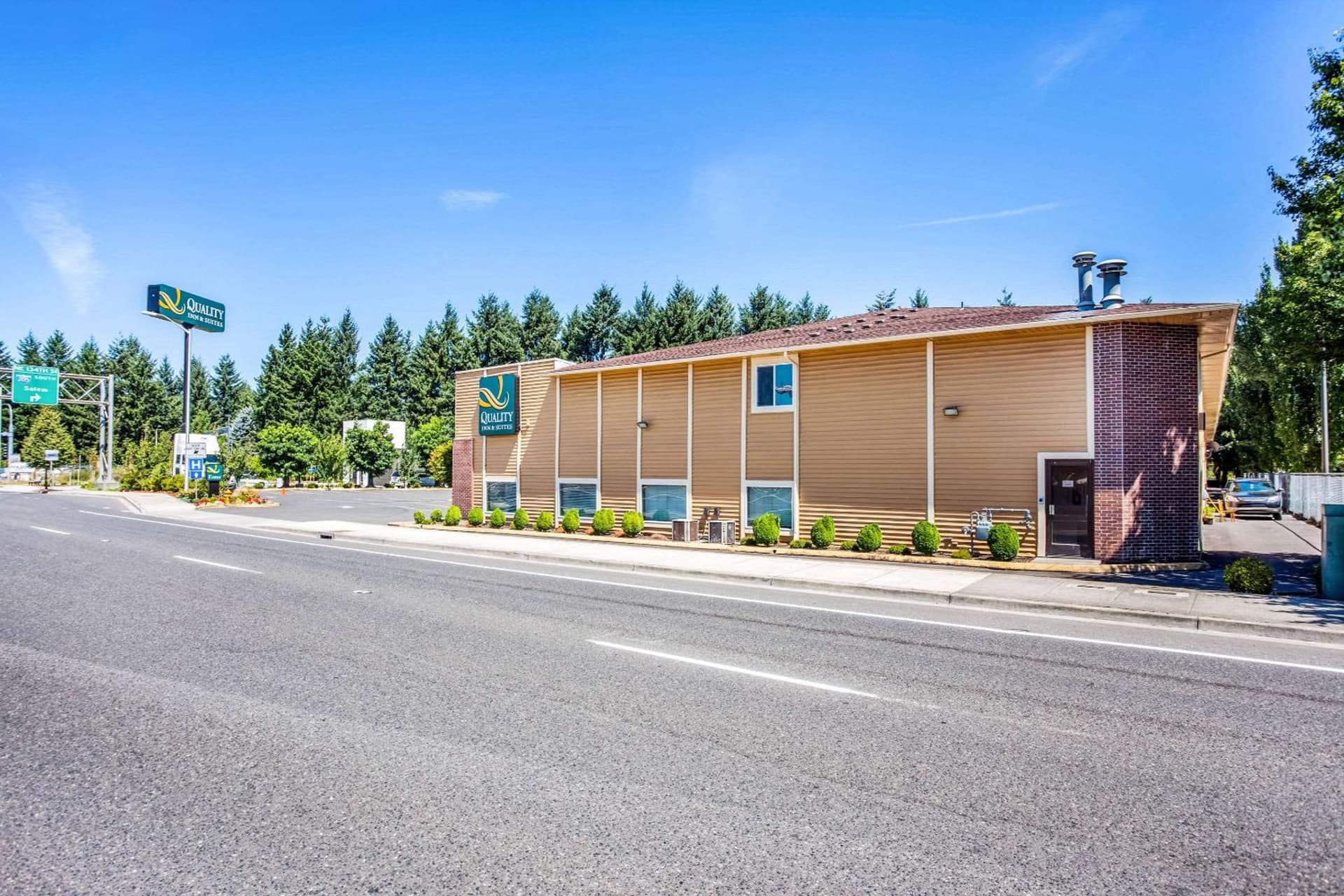 Quality Inn & Suites Vancouver North gallery photo in Vancouver, WA — image 27