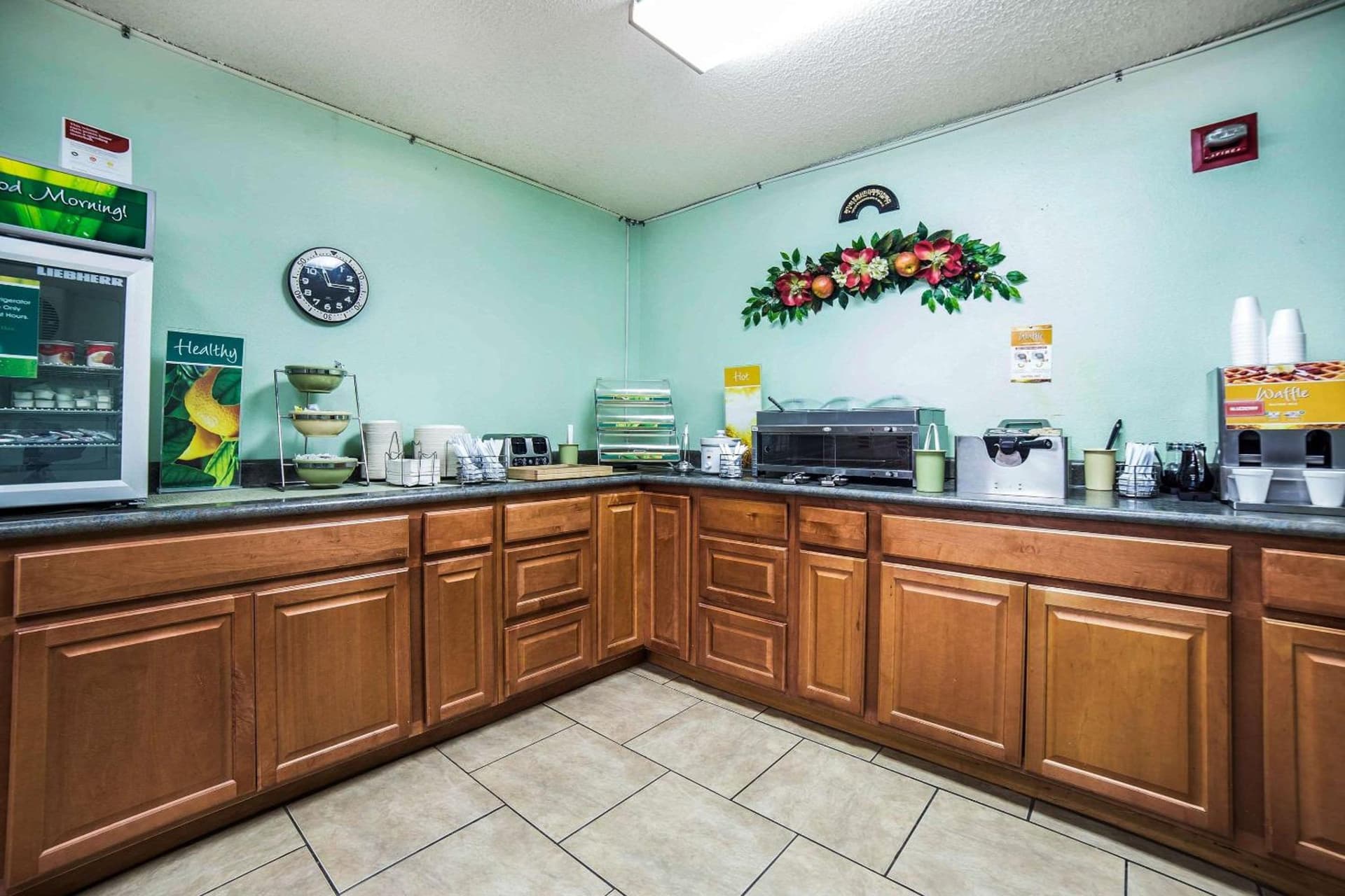FairBridge Inn & Suites Sunnyside gallery photo in Sunnyside, WA — image 11