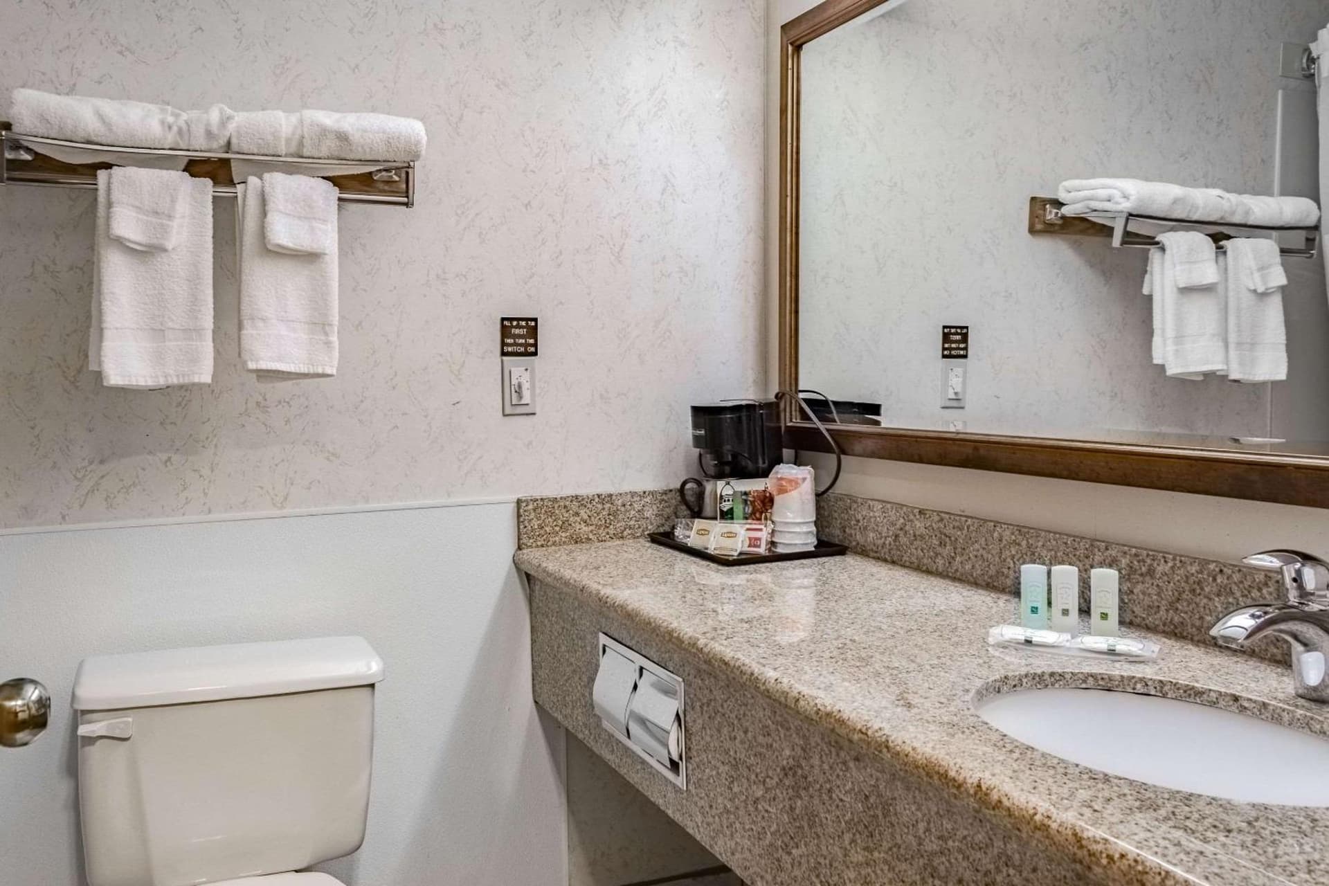 Quality Inn & Suites Vancouver North gallery photo in Vancouver, WA — image 31