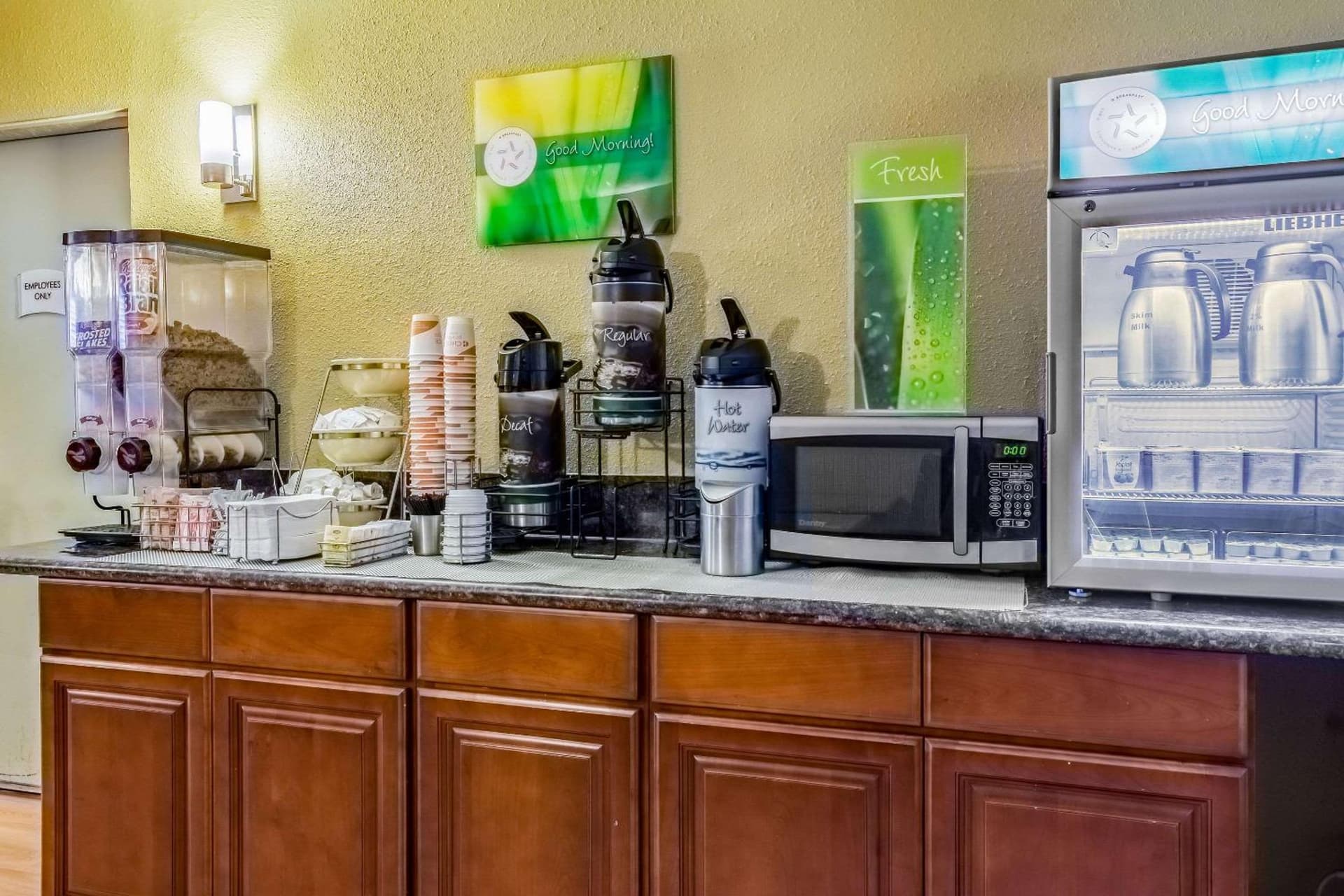 Quality Inn & Suites Vancouver North gallery photo in Vancouver, WA — image 8