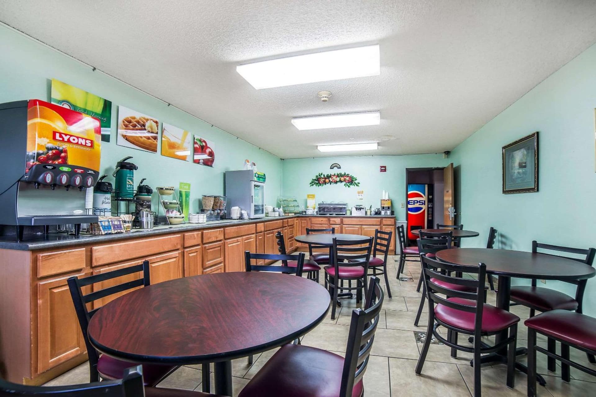 FairBridge Inn & Suites Sunnyside gallery photo in Sunnyside, WA — image 37