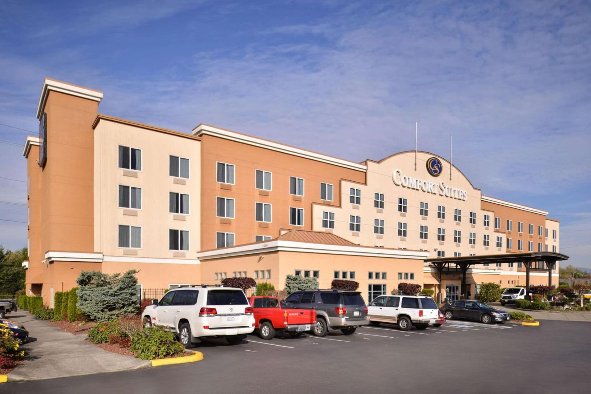 Comfort Suites Airport Tukwila Seattle featured exterior or lobby in Tukwila, WA — similar hotel