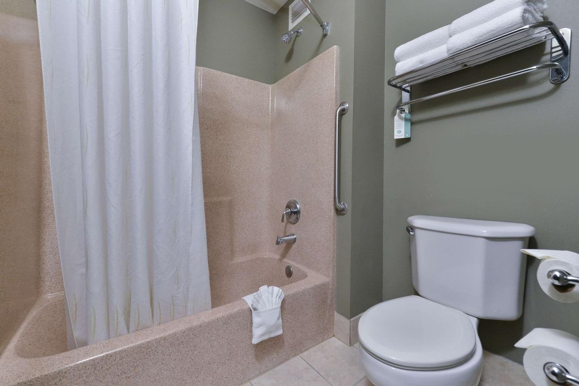 Comfort Suites Airport Tukwila Seattle gallery photo in Tukwila, WA — image 35
