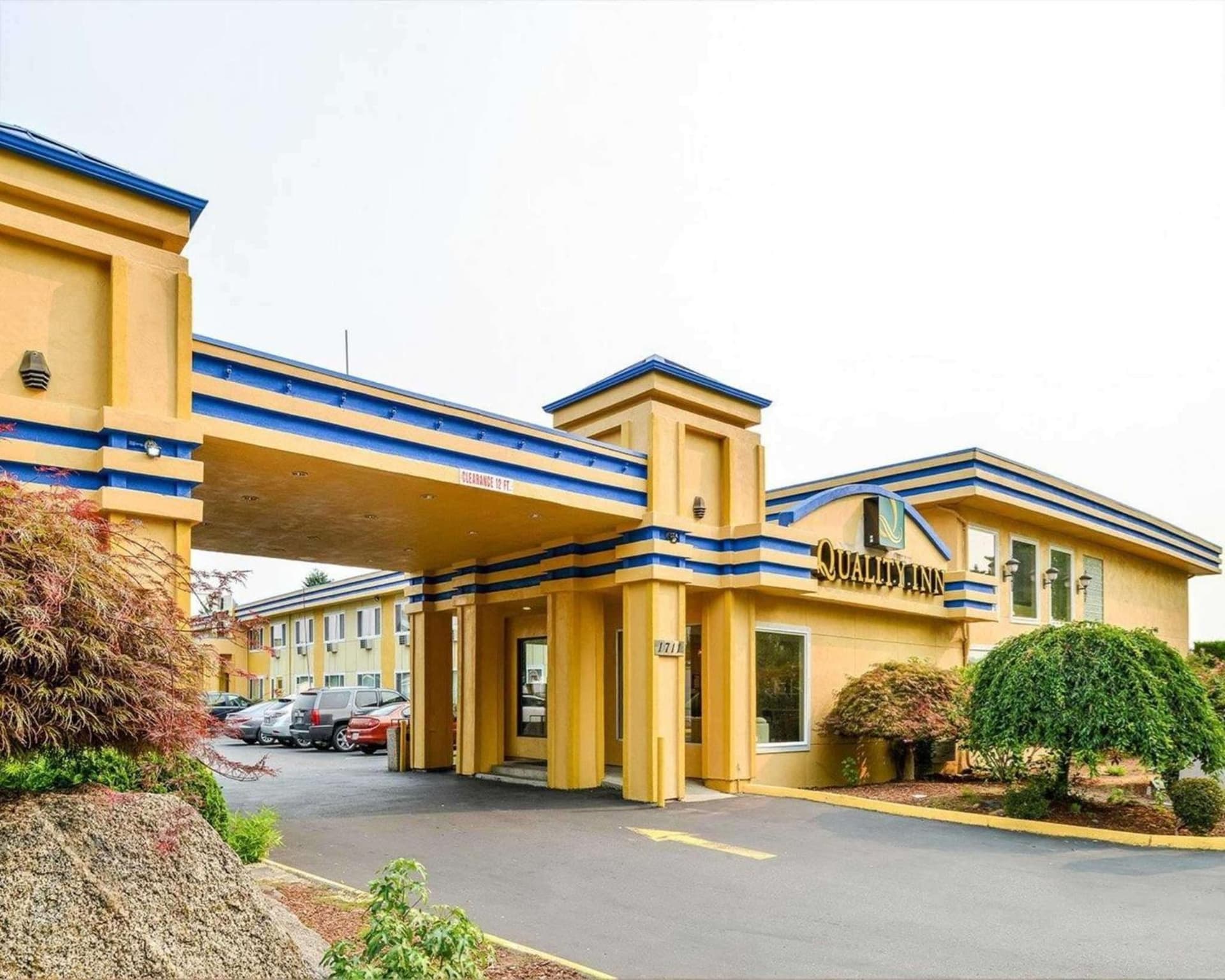 Quality Inn Hotel, Kent - Seattle featured exterior or lobby in Kent, WA — similar hotel