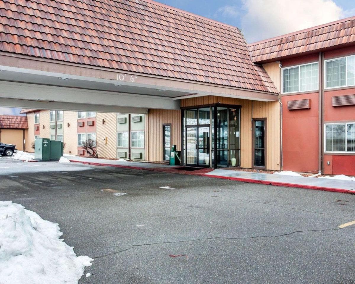 Quality Inn Okanogan exterior or lobby in Okanogan, WA — main listing photo