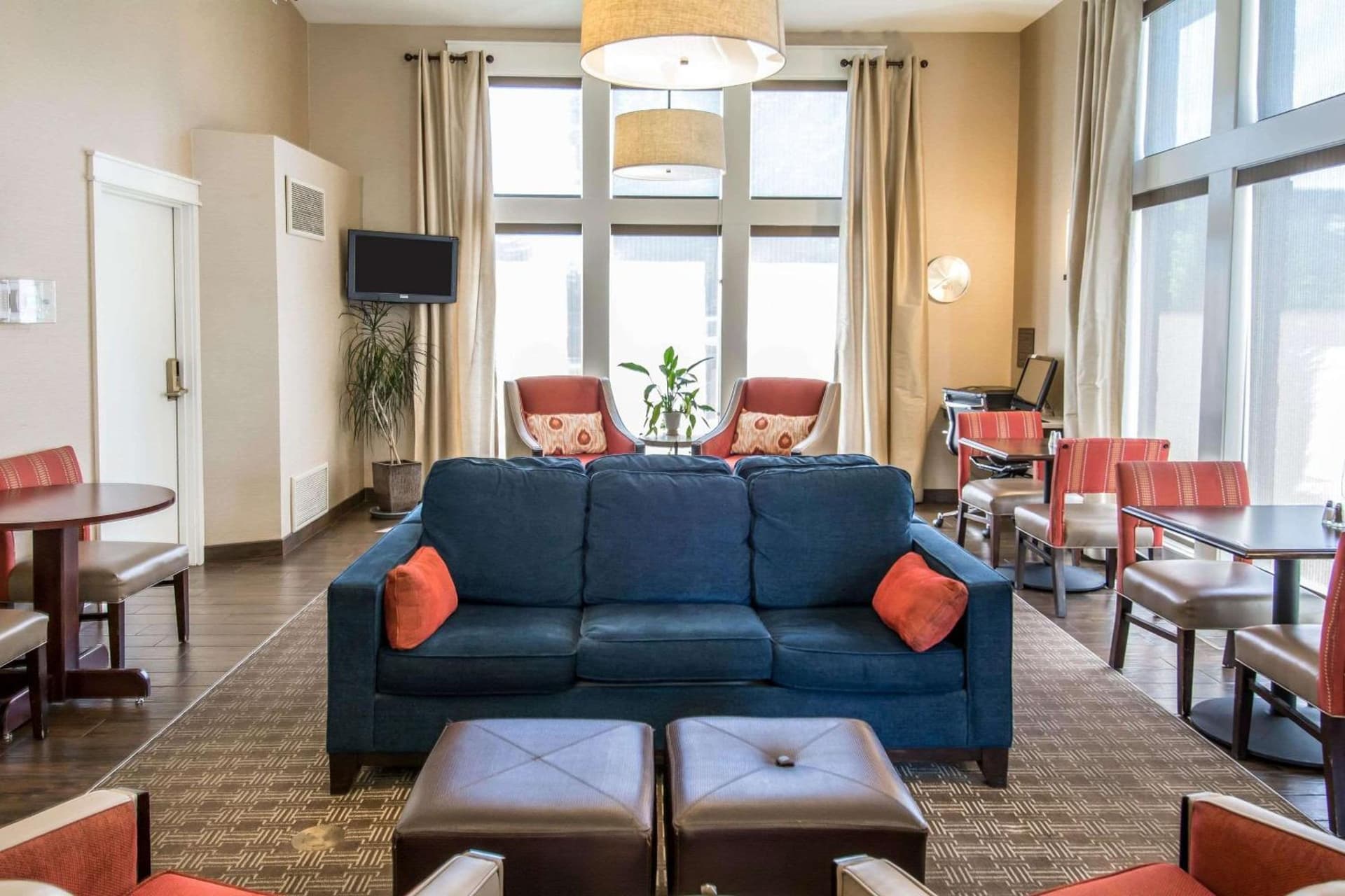 Comfort Inn & Suites Spokane Valley Central gallery photo in Spokane Valley, WA — image 36