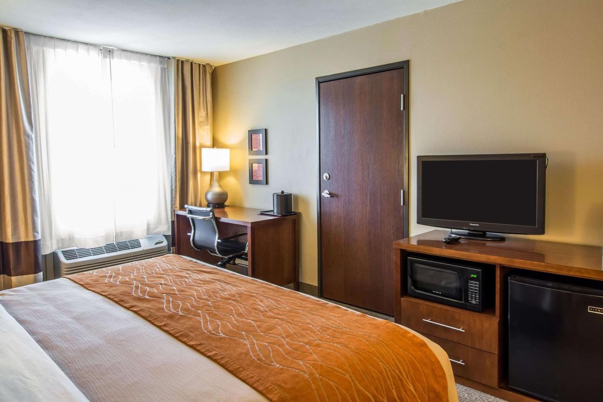 Comfort Inn & Suites Spokane Valley Central gallery photo in Spokane Valley, WA — image 10