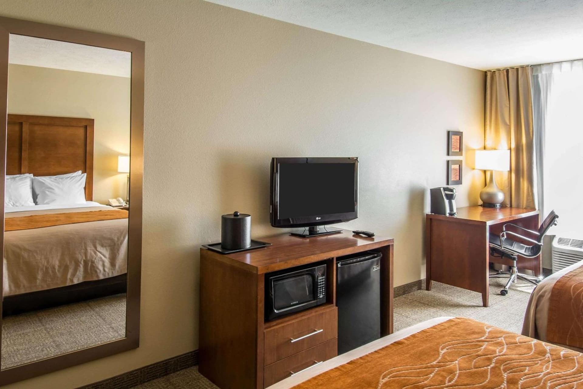 Comfort Inn & Suites Spokane Valley Central gallery photo in Spokane Valley, WA — image 11