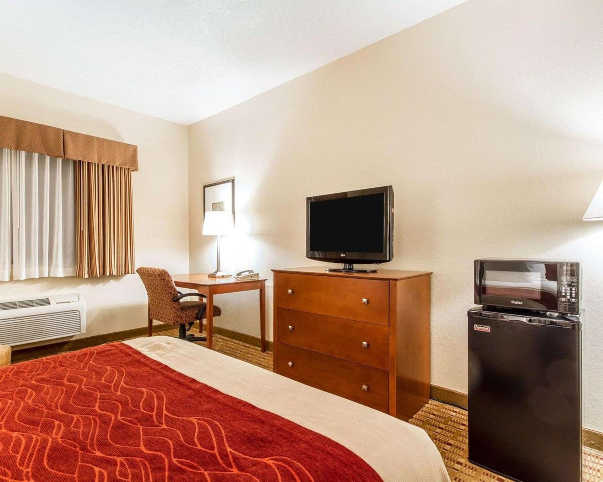 Quality Inn & Suites Eau Claire University Area gallery photo in Eau Claire, WI — image 19