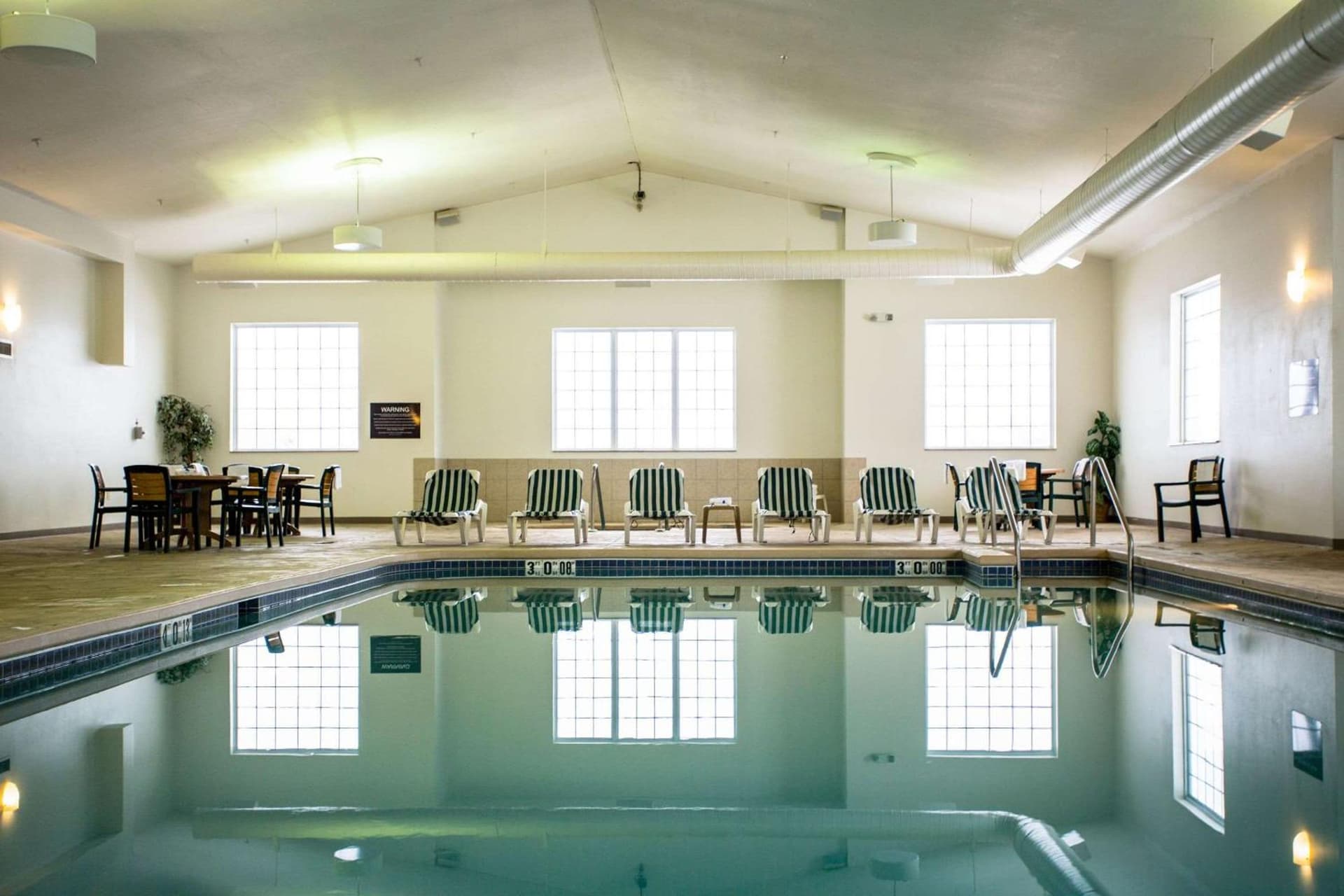 Sleep Inn & Suites Conference Center Eau Claire North gallery photo in Union, WI — image 24