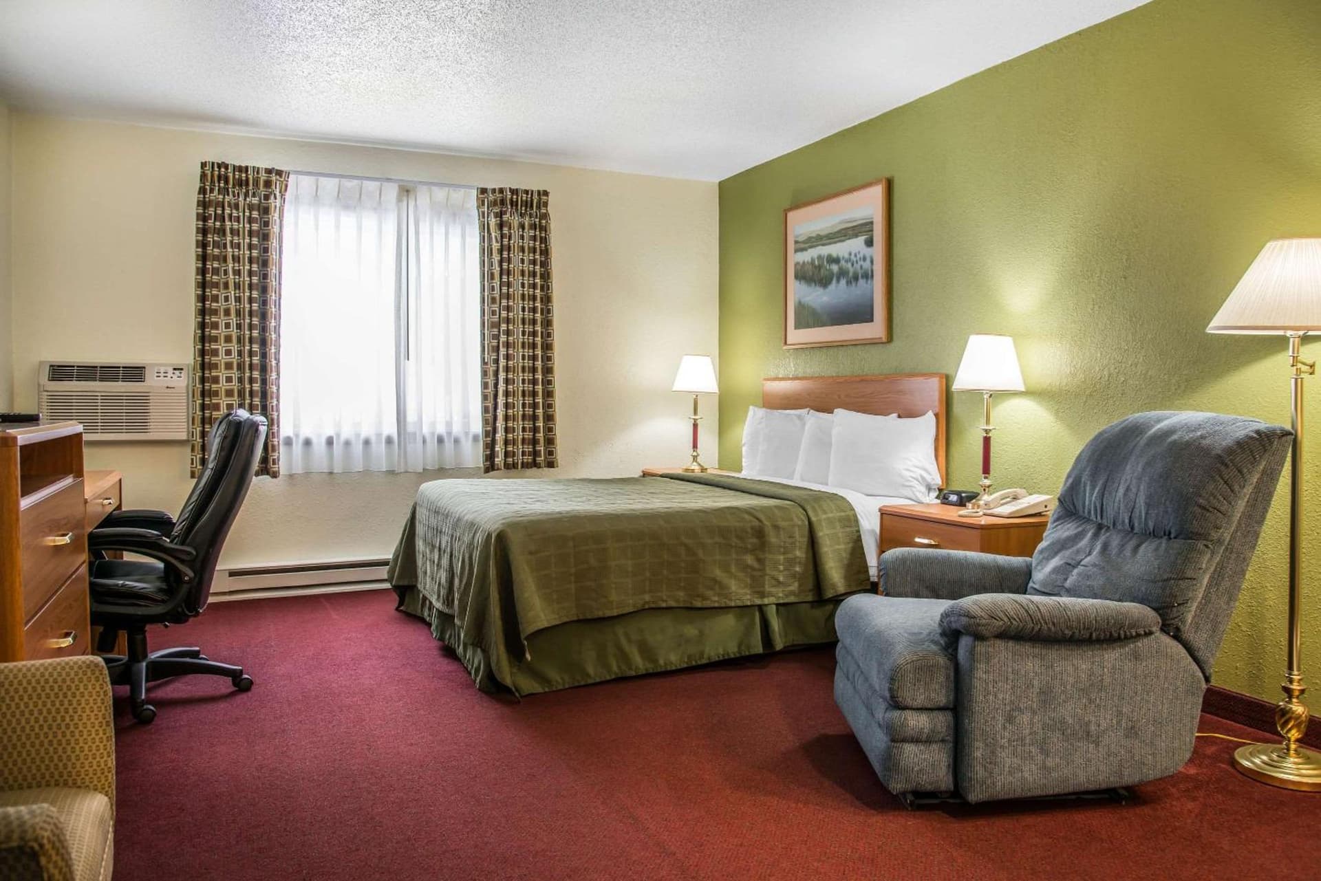 Hudson Inn & Suites gallery photo in Hudson, WI — image 28