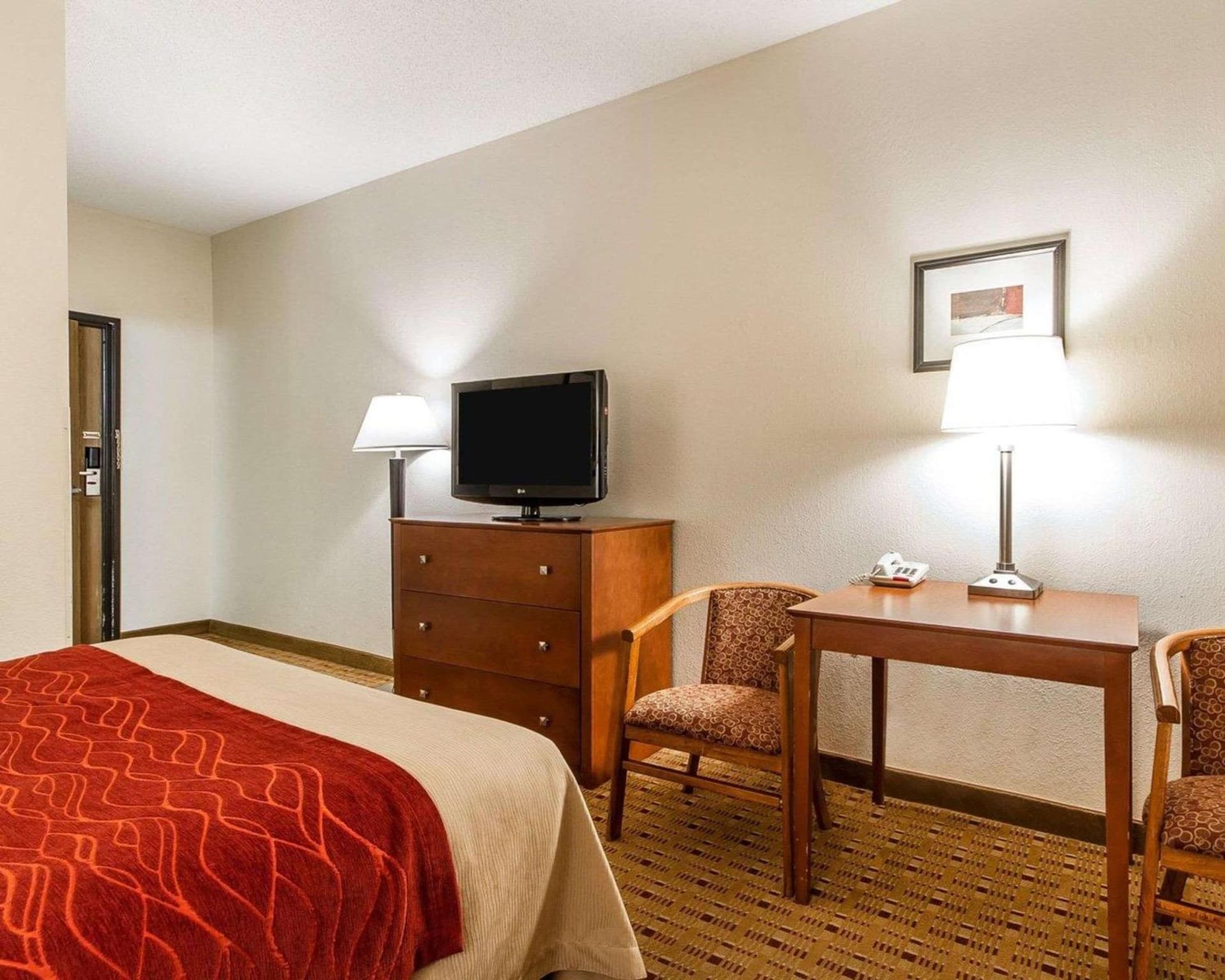 Quality Inn & Suites Eau Claire University Area gallery photo in Eau Claire, WI — image 30