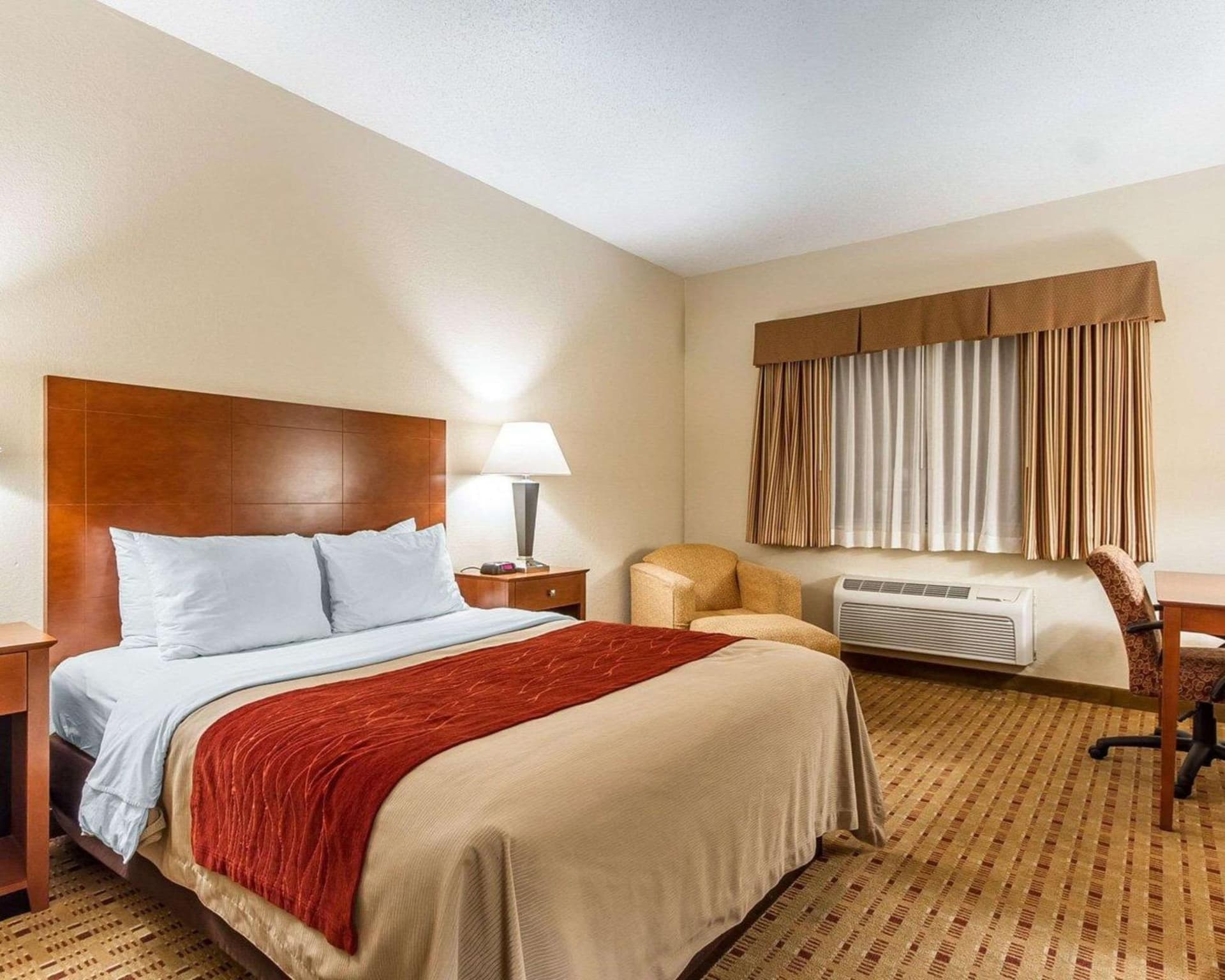 Quality Inn & Suites Eau Claire University Area gallery photo in Eau Claire, WI — image 33