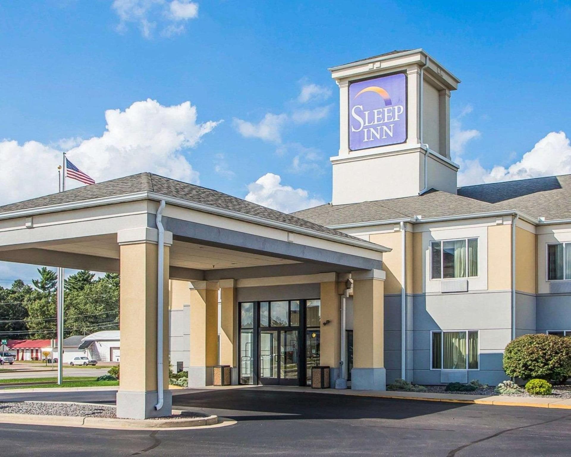 Sleep Inn & Suites Wisconsin Rapids property views in Wisconsin Rapids, WI — gallery photo 3
