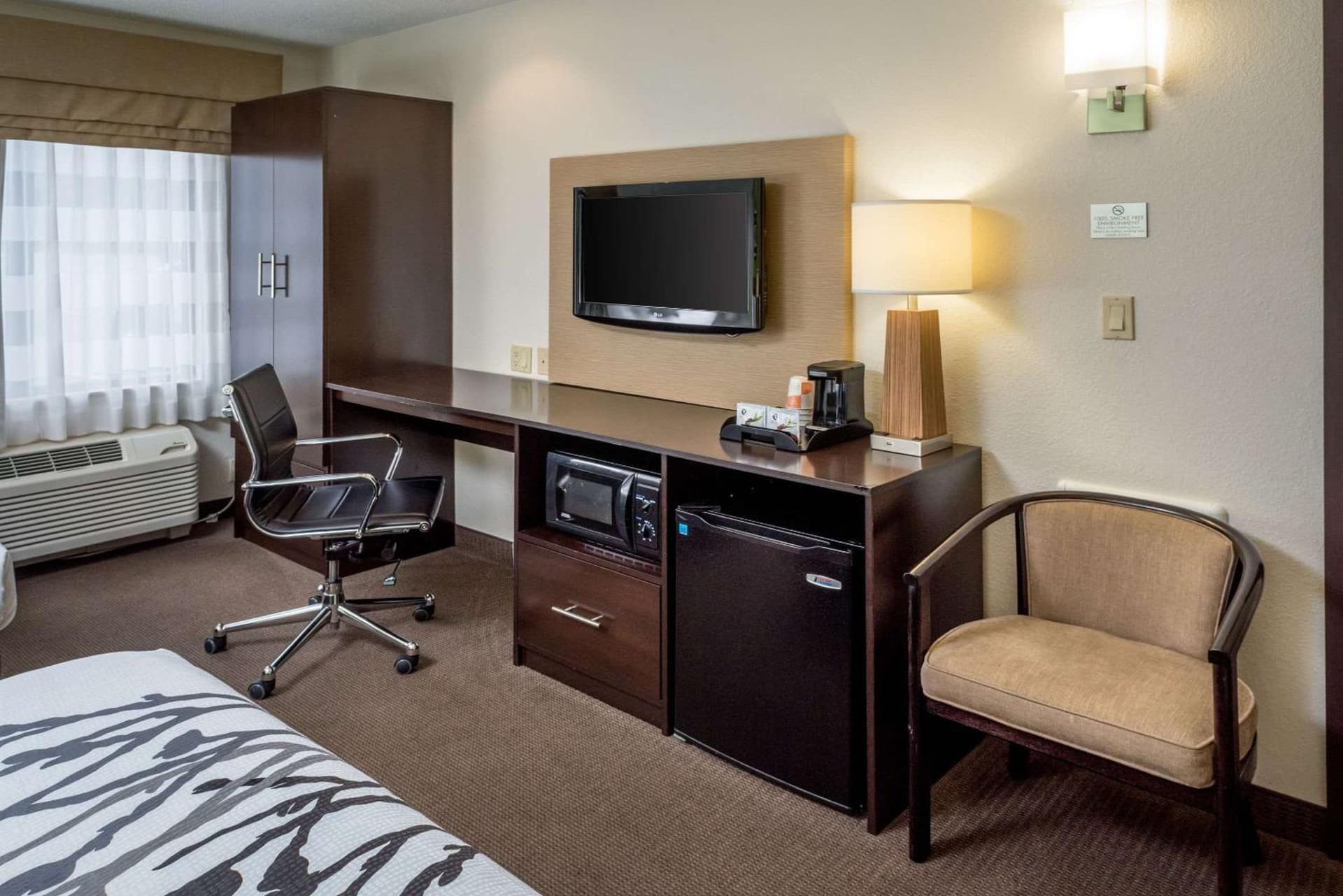 Sleep Inn & Suites Cross Lanes - South Charleston gallery photo in Cross Lanes, WV — image 14