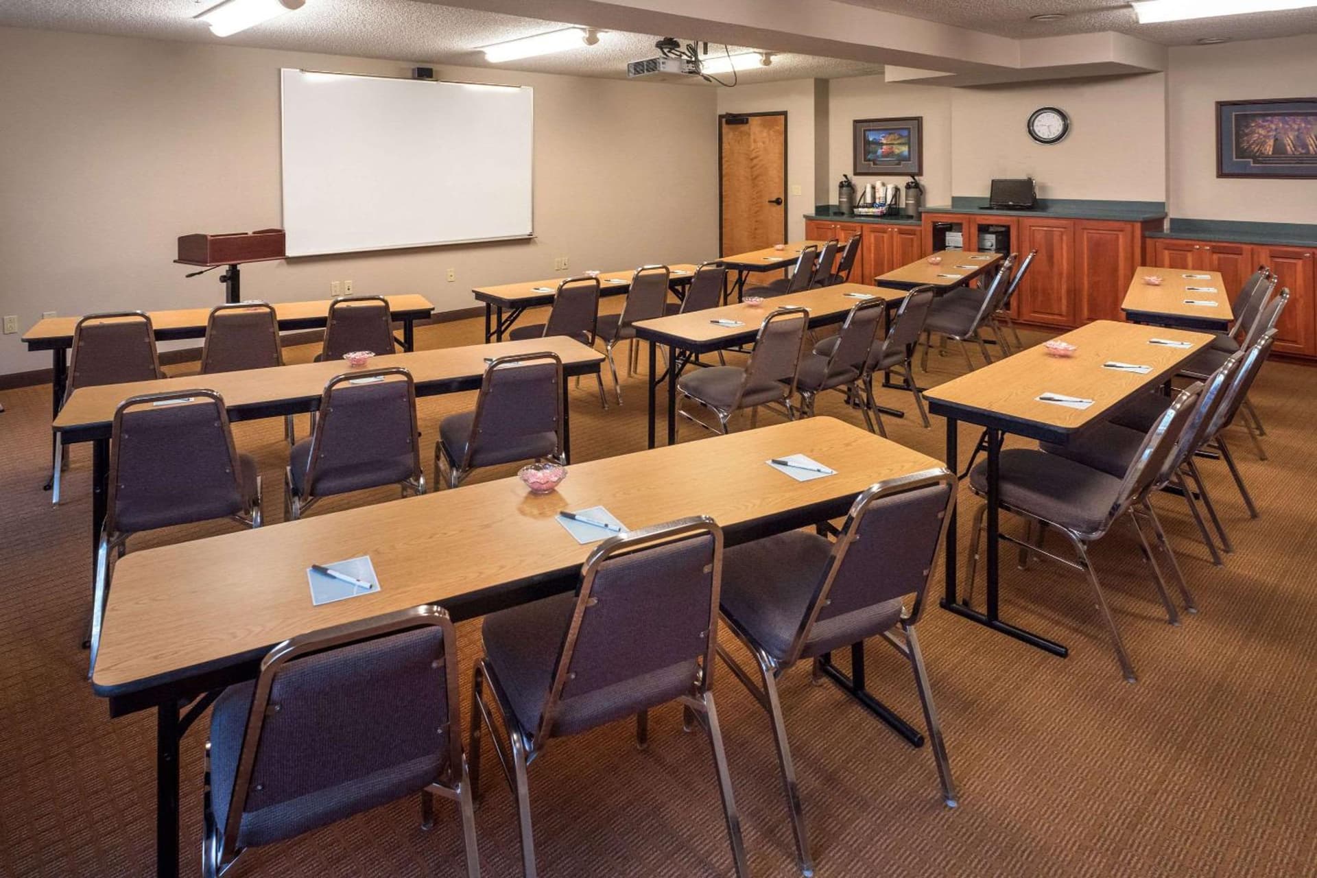 Sleep Inn & Suites Cross Lanes - South Charleston gallery photo in Cross Lanes, WV — image 38