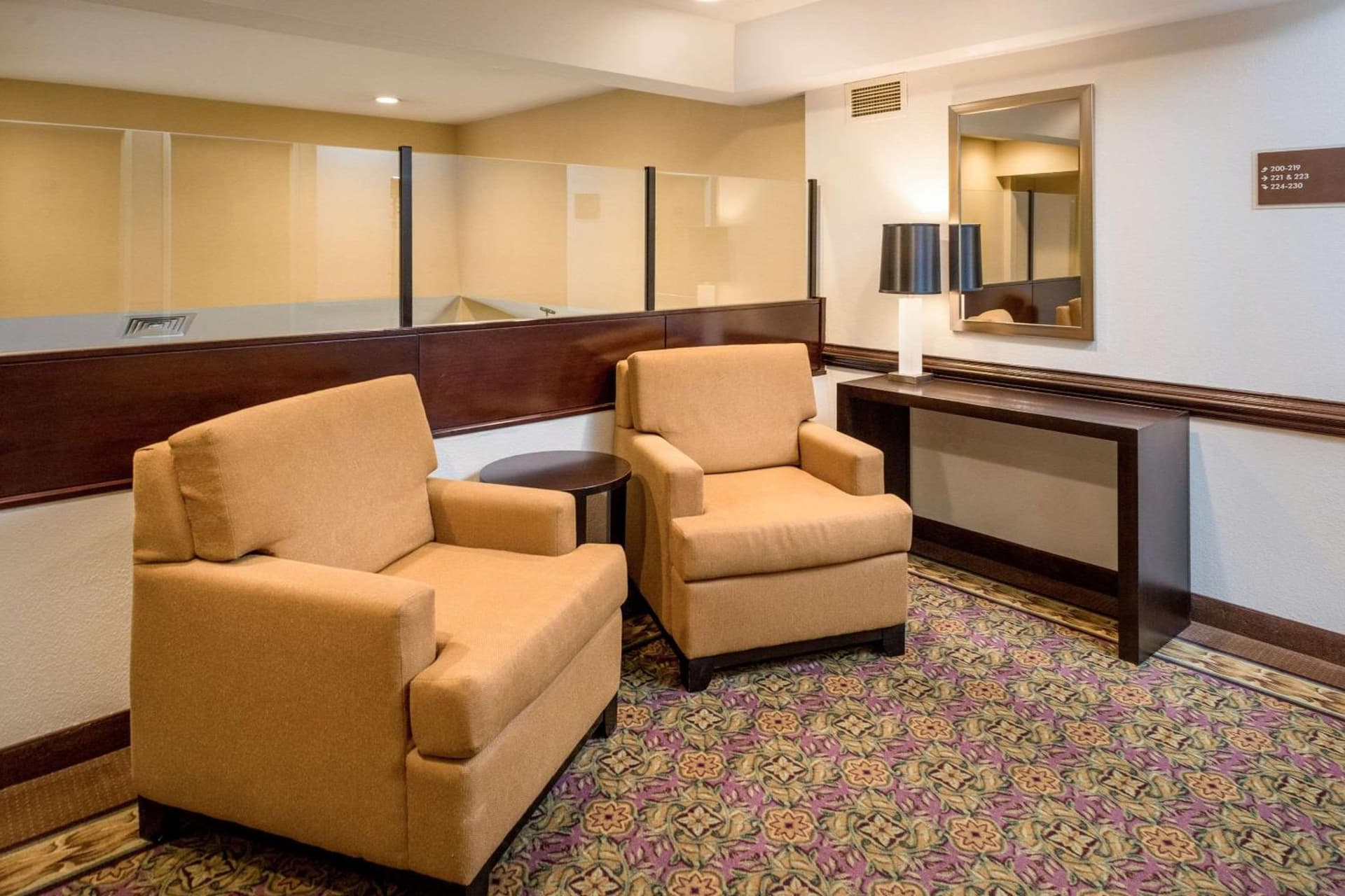 Sleep Inn Charleston North gallery photo in Charleston, WV — image 25