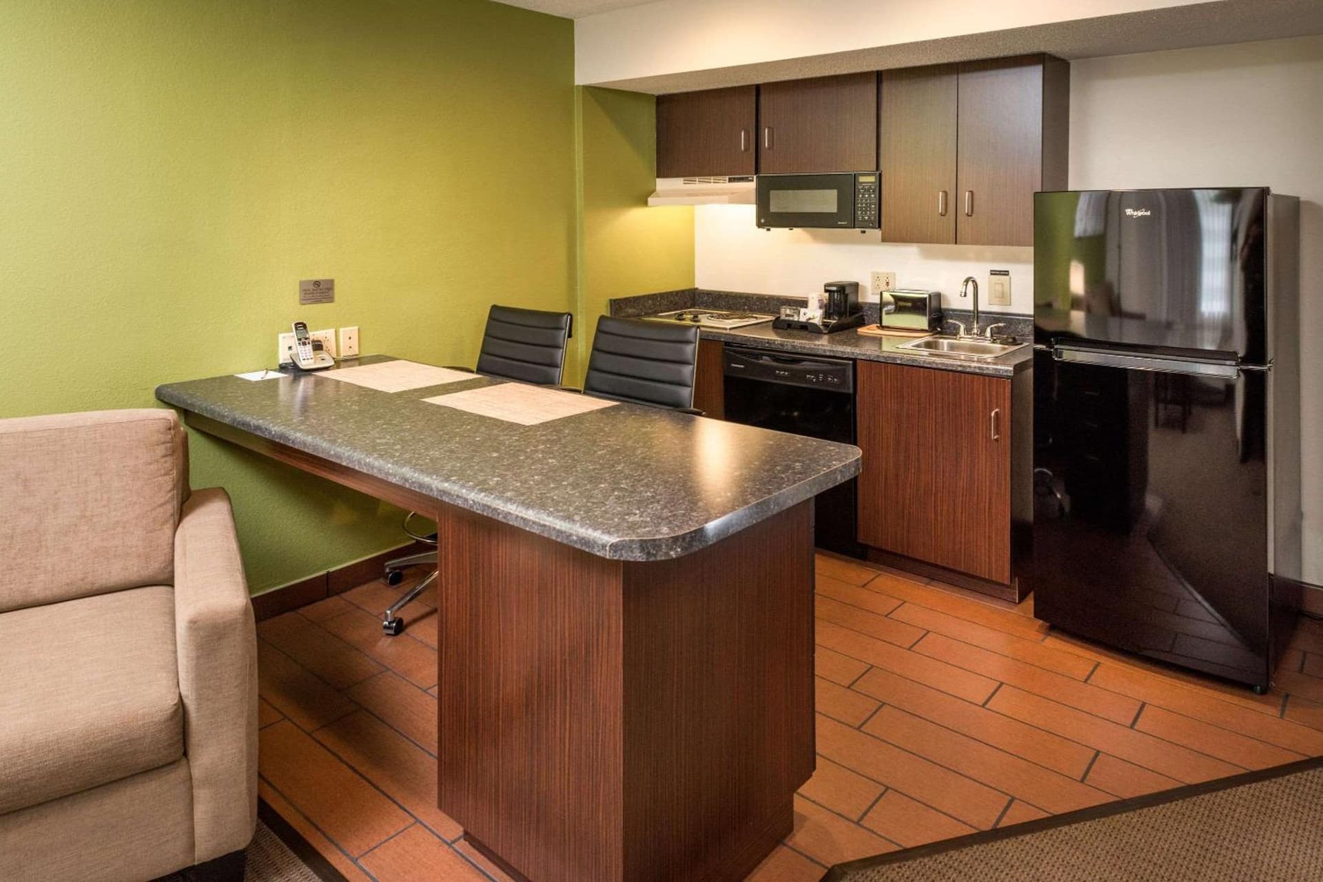 Sleep Inn Charleston North property views in Charleston, WV — gallery photo 3