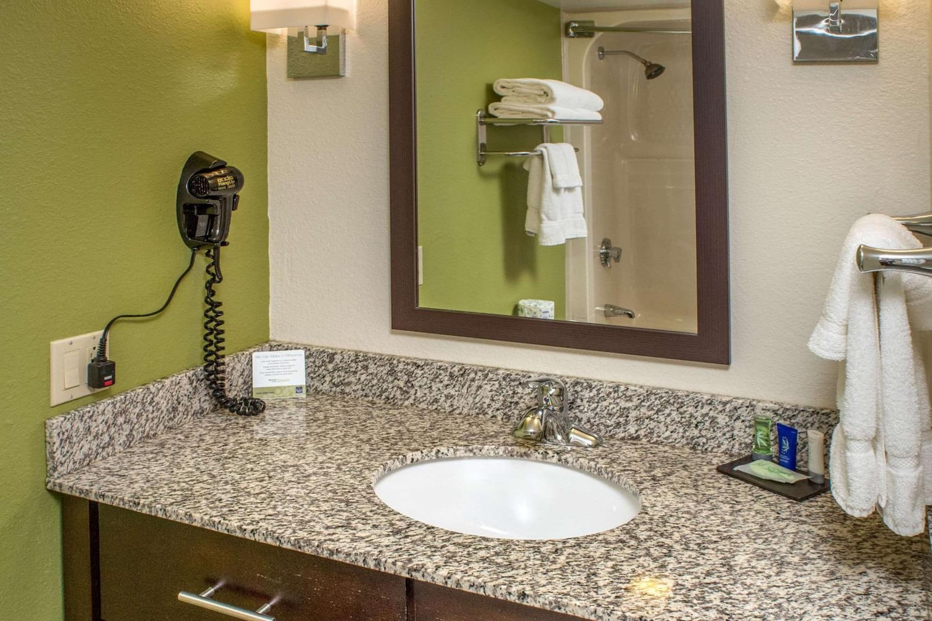 Sleep Inn Charleston North gallery photo in Charleston, WV — image 21