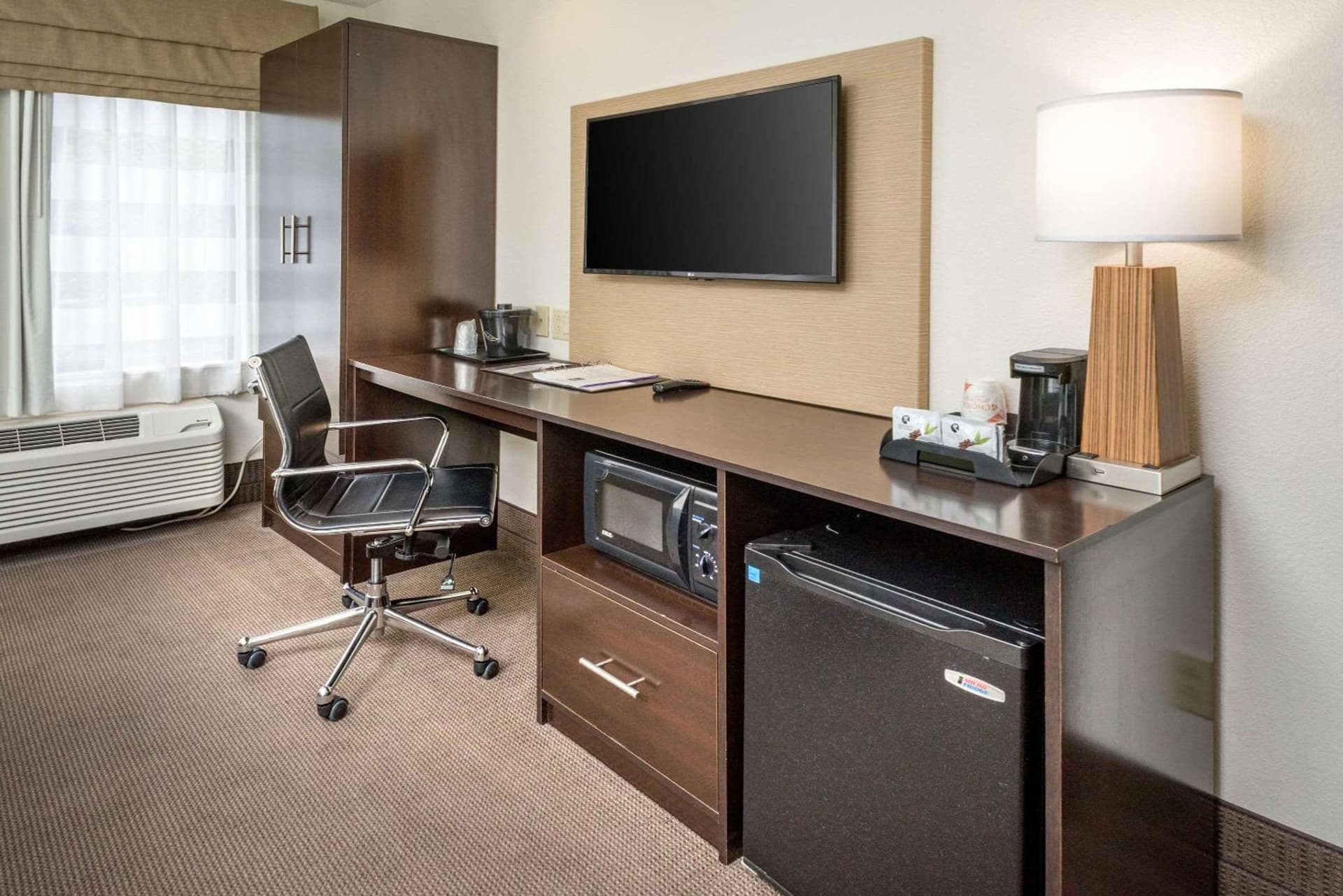 Sleep Inn Charleston North gallery photo in Charleston, WV — image 26