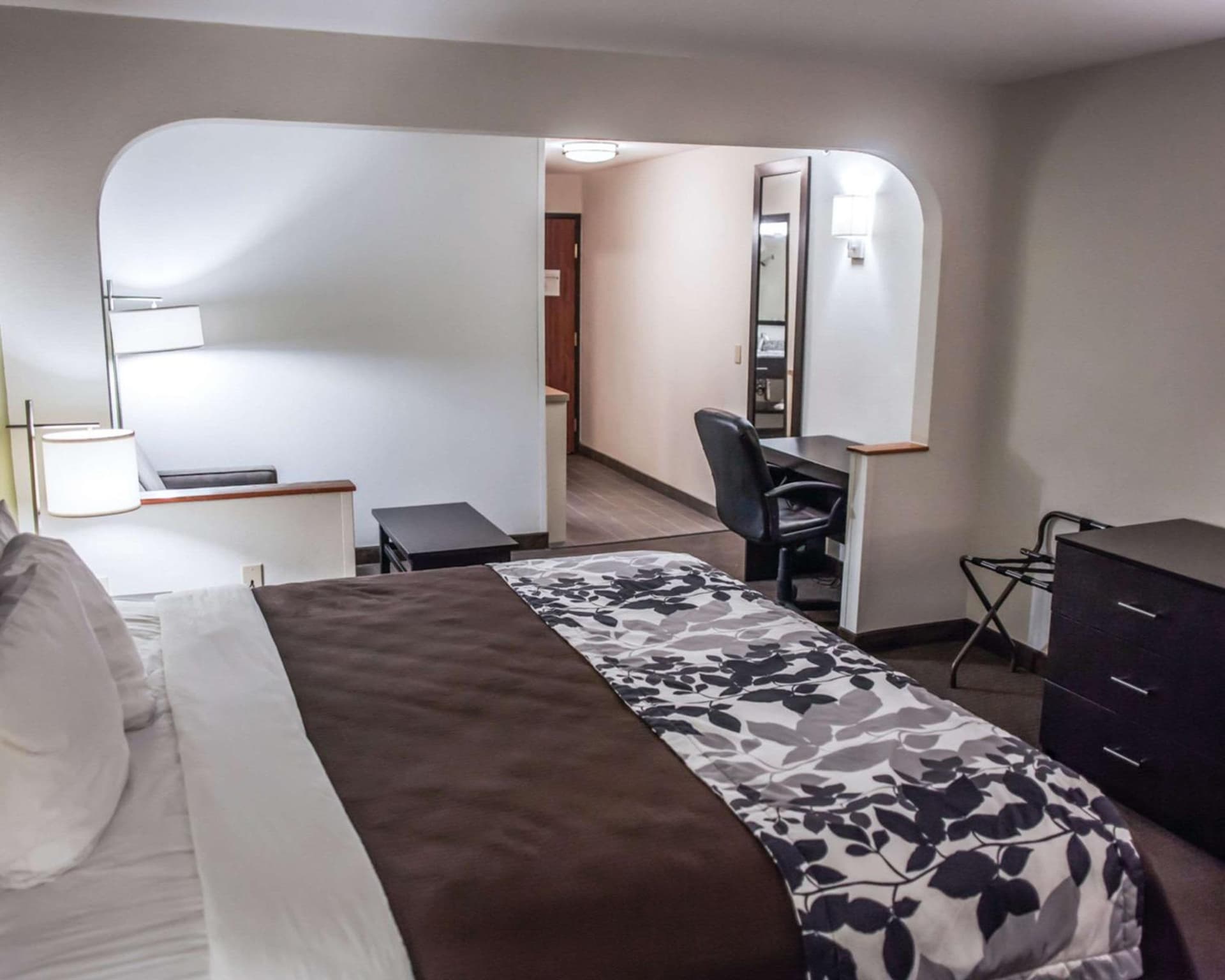 Garner Hotel Topeka West by IHG gallery photo in Topeka, KS — image 23