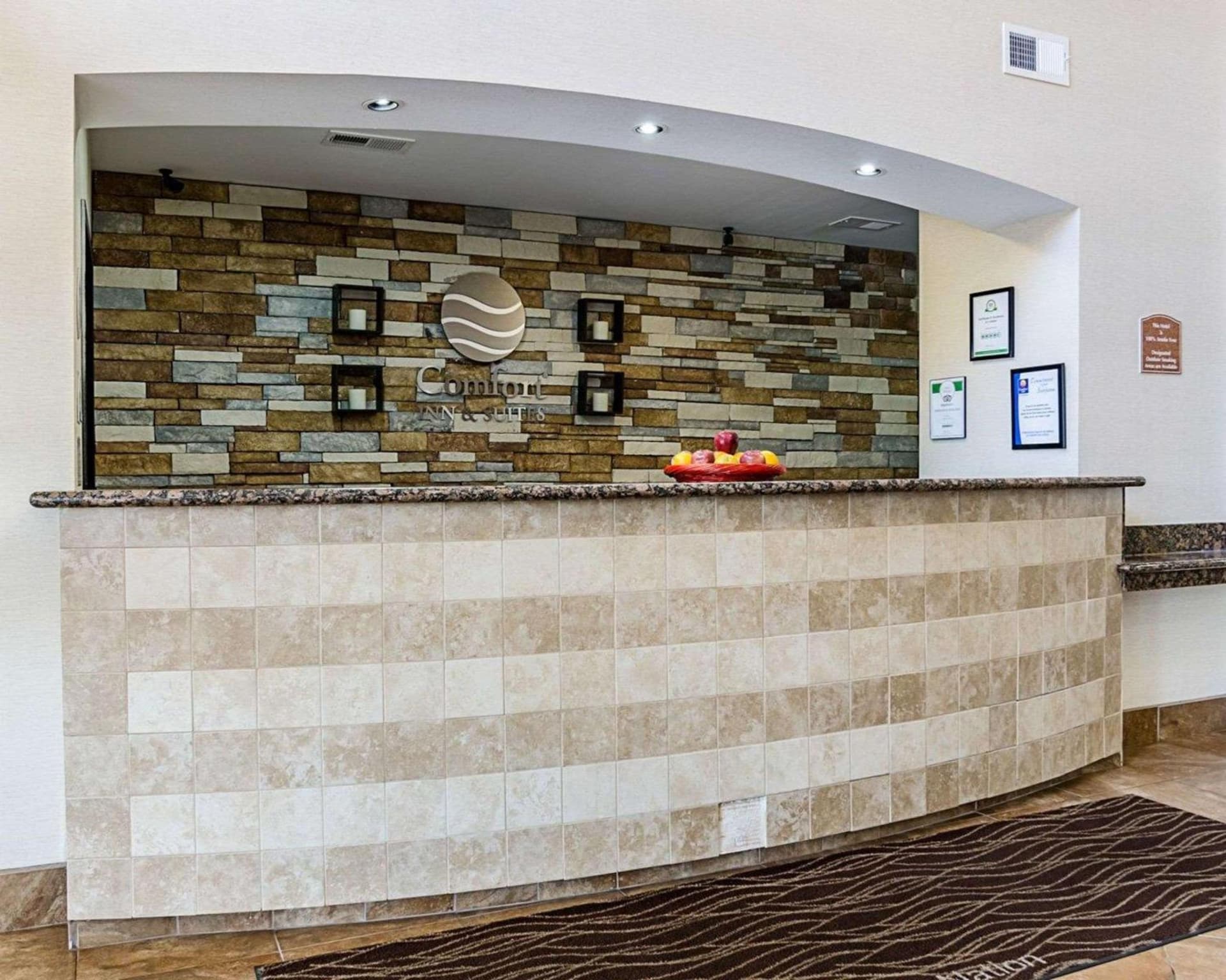 Comfort Inn & Suites Lawrence - University Area gallery photo in Lawrence, KS — image 12