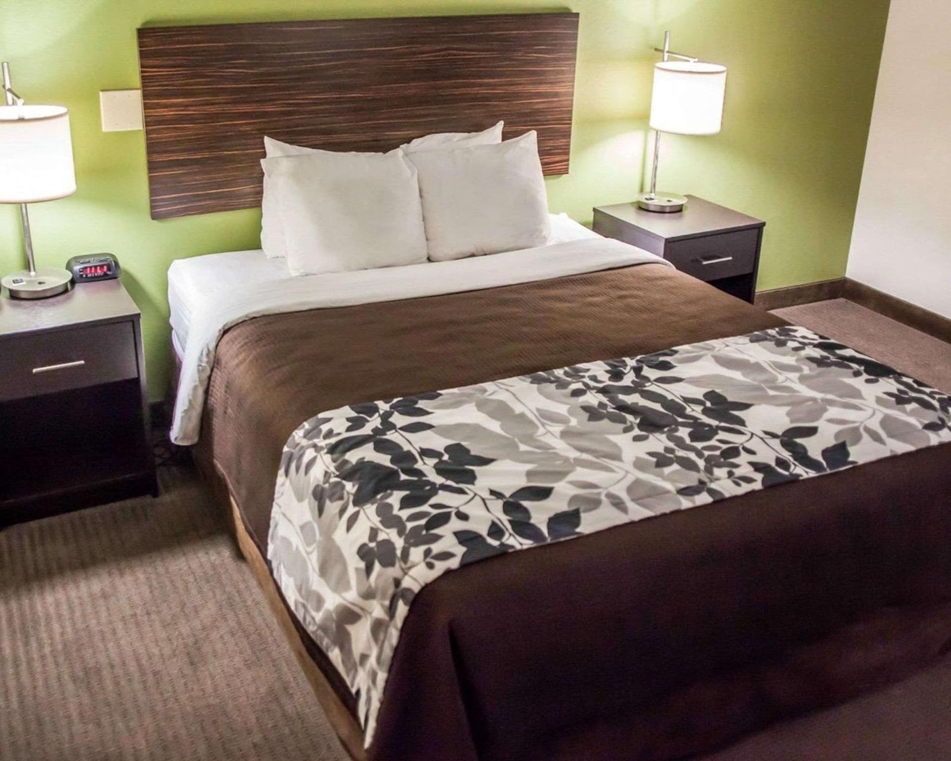 Garner Hotel Topeka West by IHG property views in Topeka, KS — gallery photo 3
