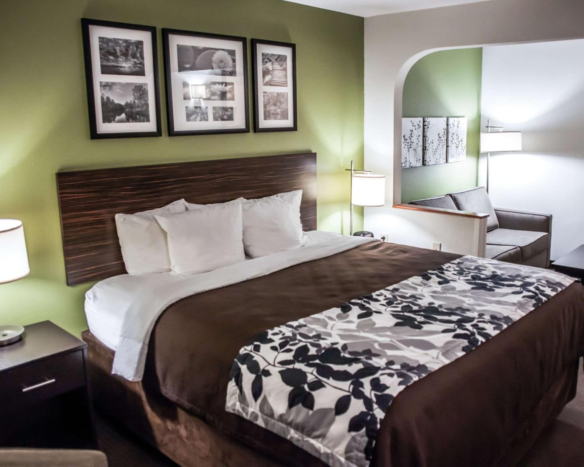 Garner Hotel Topeka West by IHG gallery photo in Topeka, KS — image 8